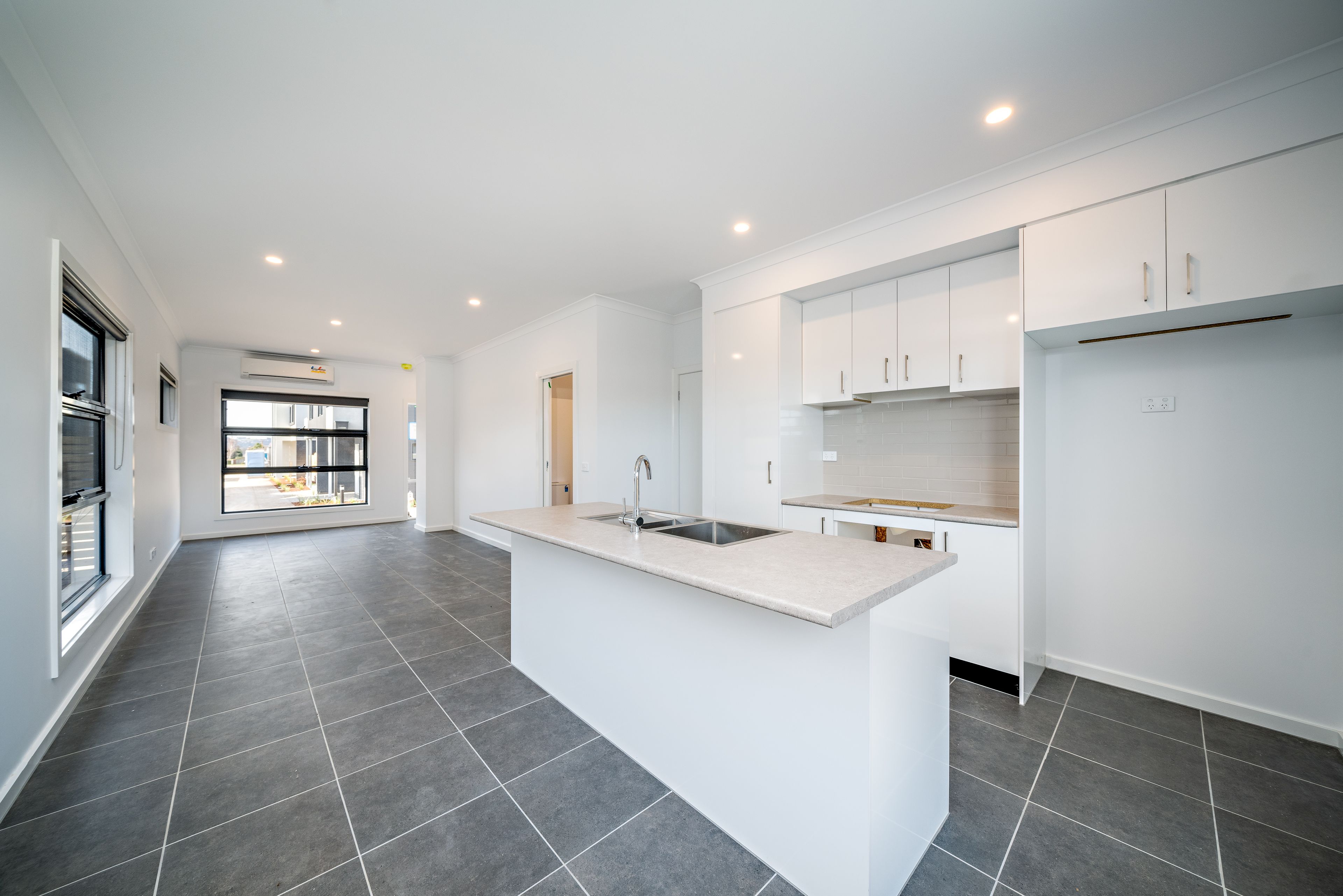 10 Sheba Court, Hallam, VIC 3803