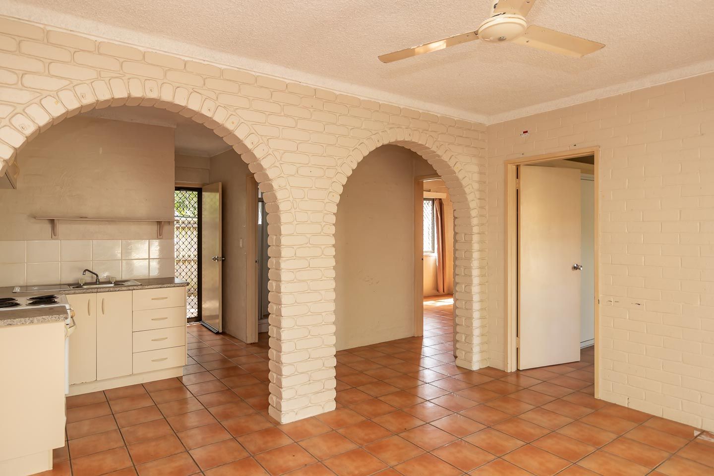 4/449 Esplanade, Torquay, QLD 4655