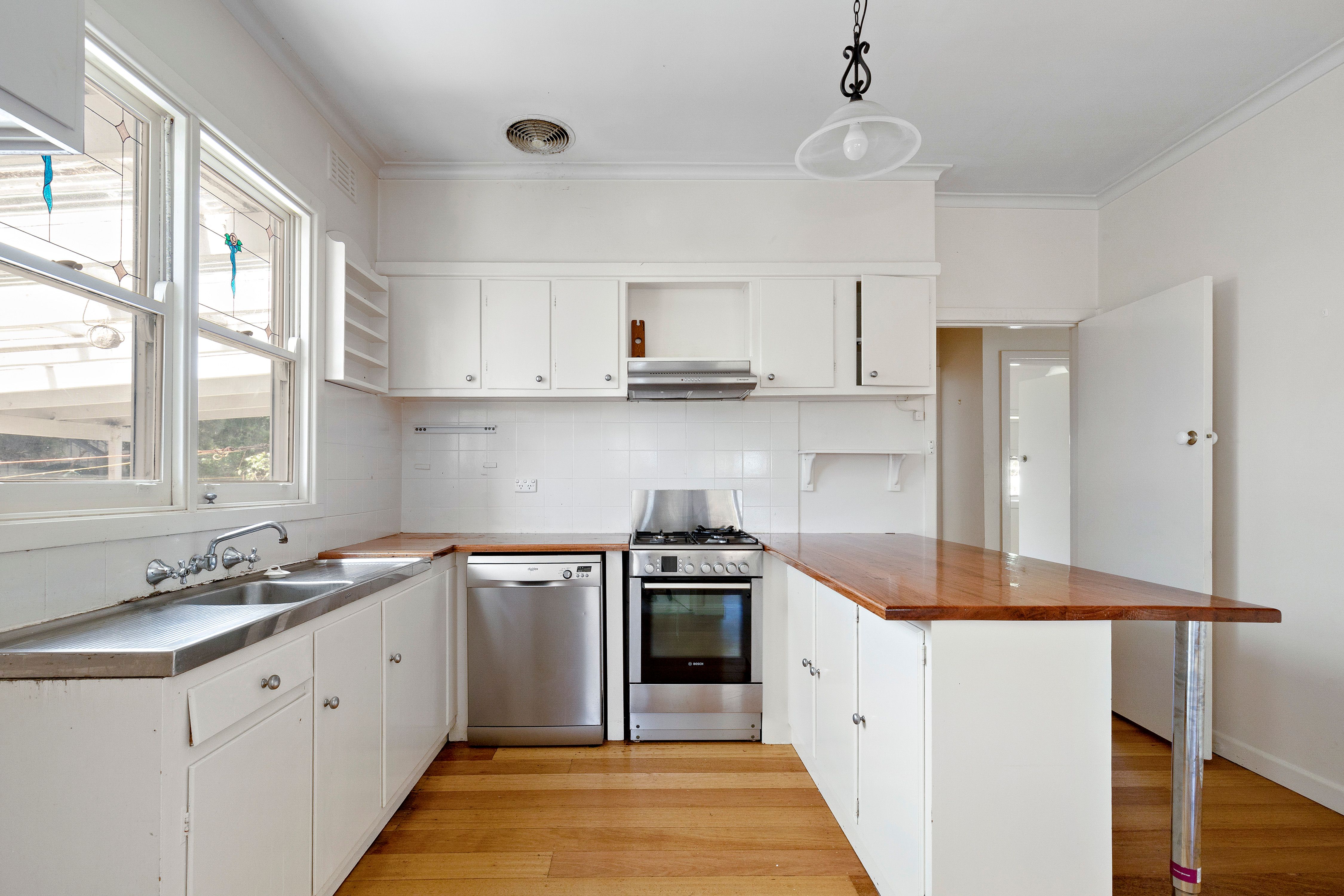 18 Mincha Street, Frankston, VIC 3199