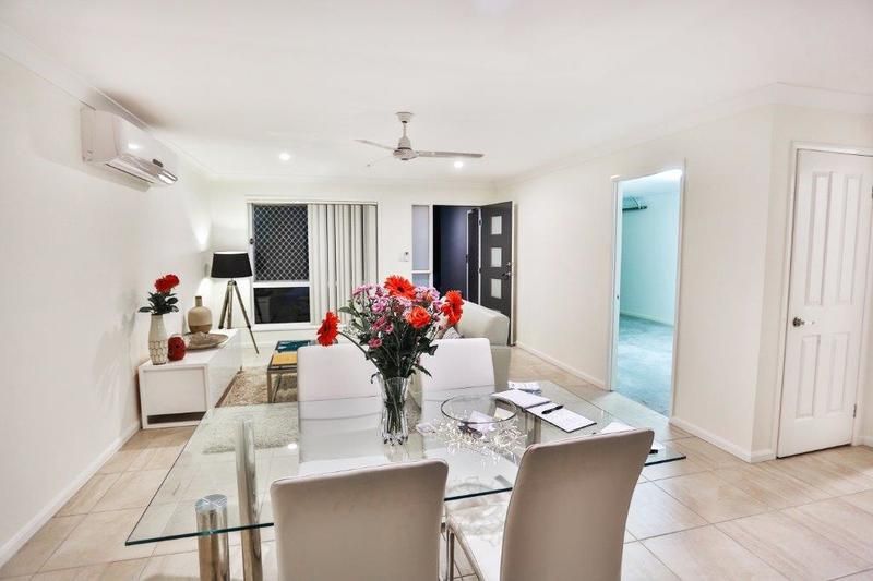 11 Emerald Place, Bridgeman Downs, QLD 4035