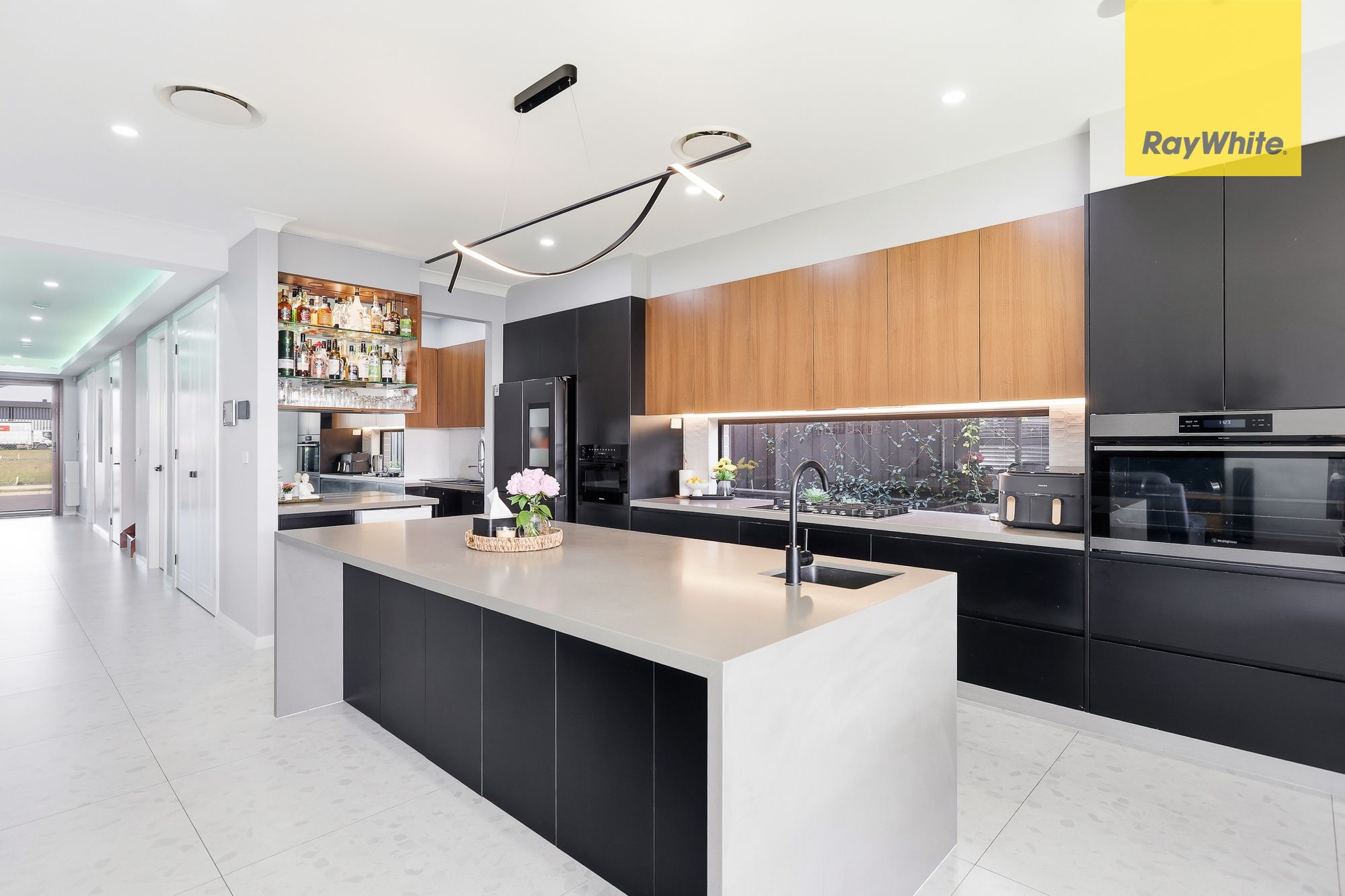 12 Bluetongue Street (Melonba) — photo 8 of 28