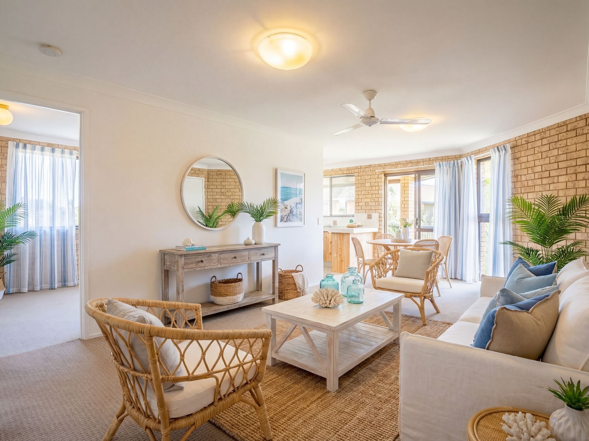 8 Jodie Court, Mermaid Waters QLD 4218