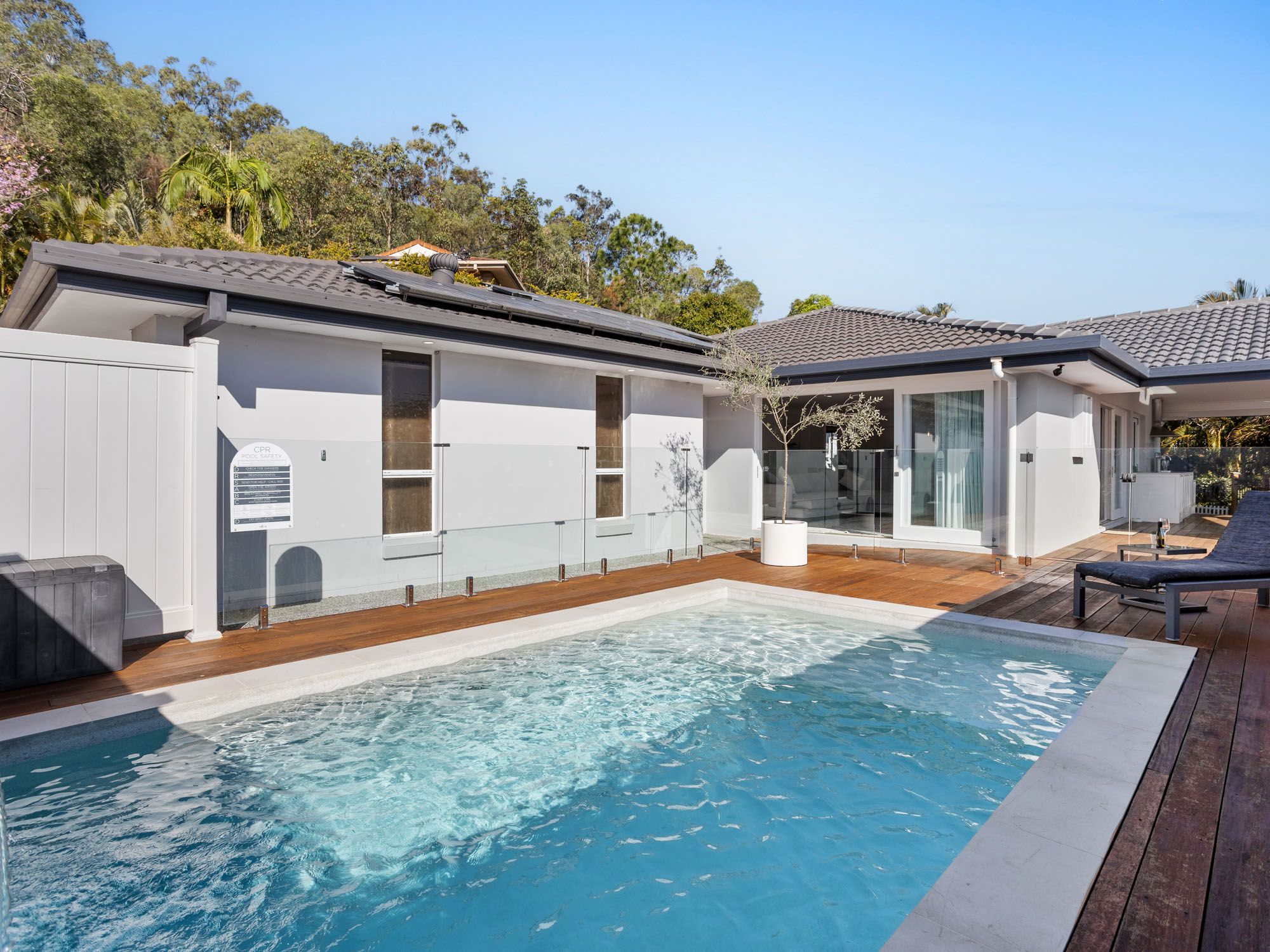 5 Pinecrest Court, Oxenford, QLD 4210