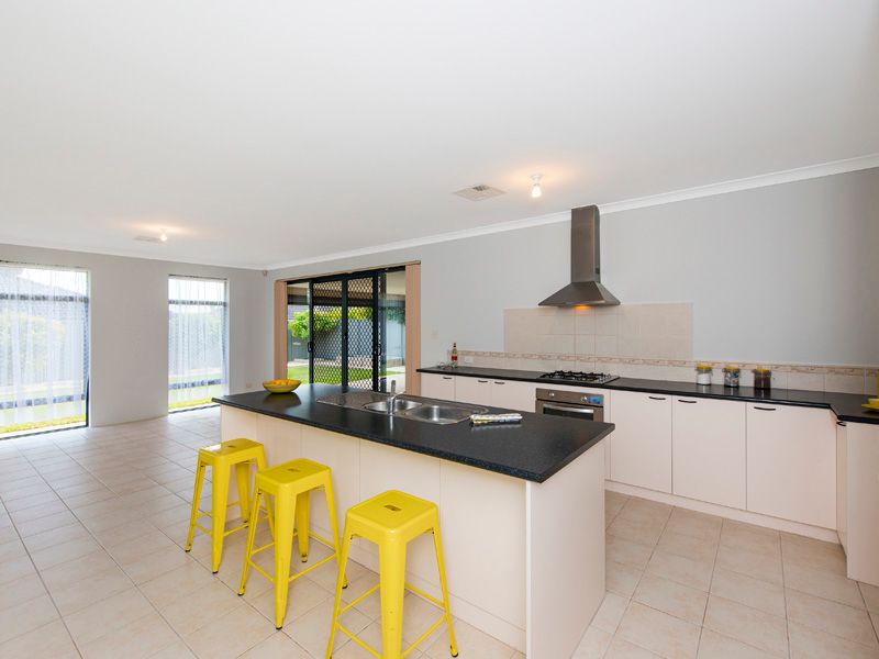 87 Harrington Waters Drive, Waikiki, WA 6169