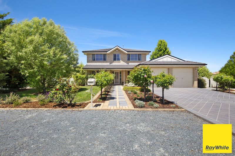 14 Falconer Place