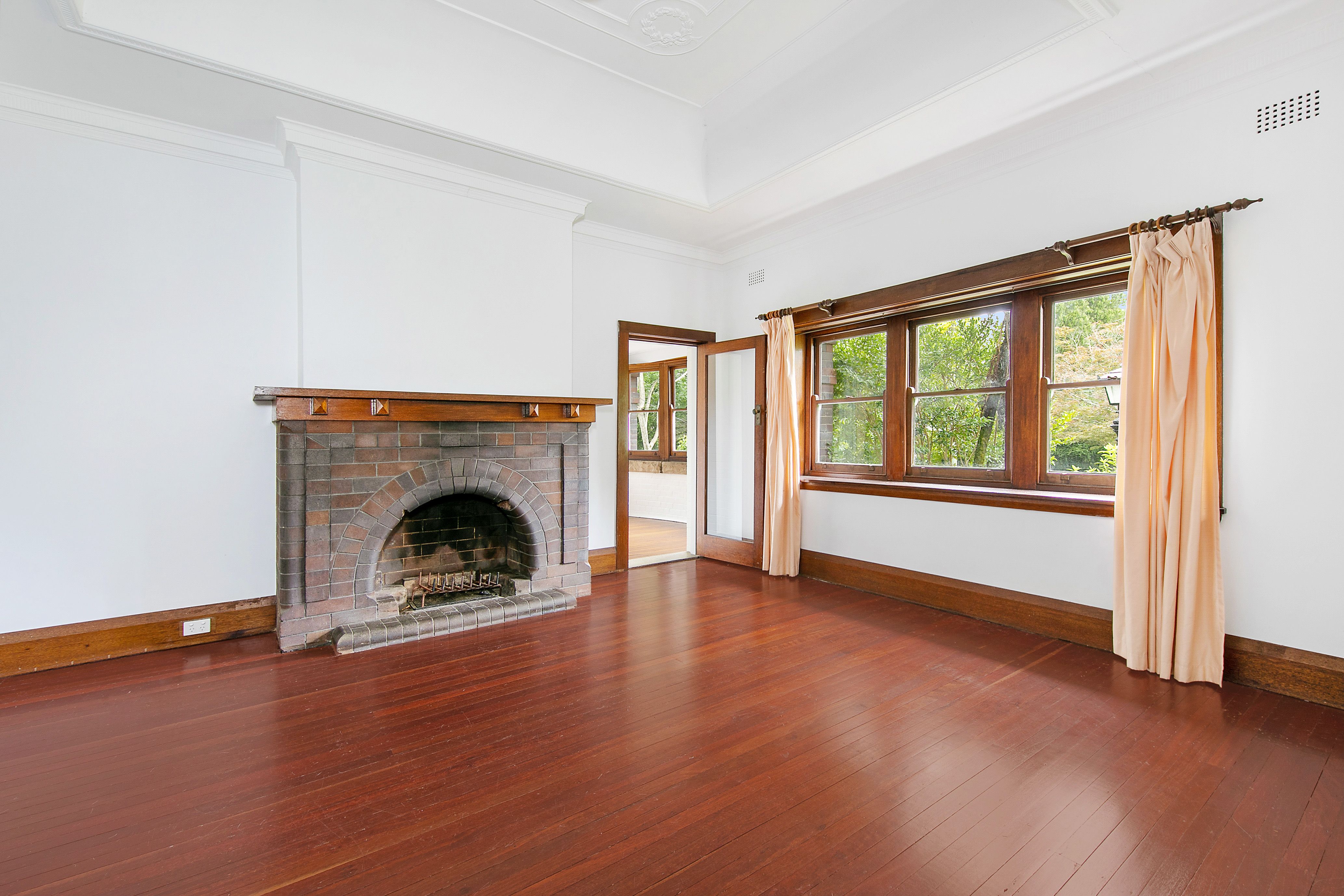 38 Bobbin Head Road, Pymble, NSW 2073
