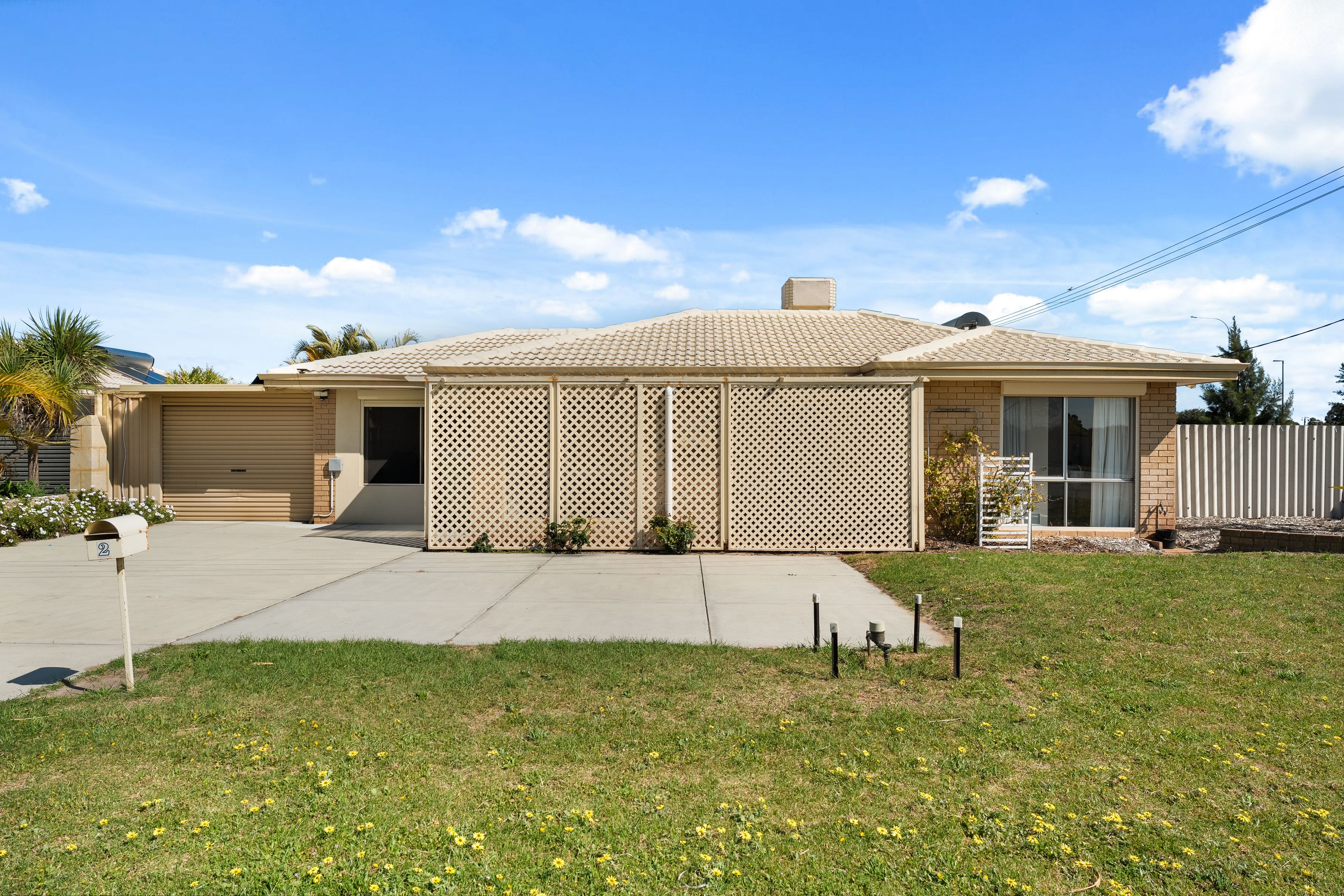 2 Voyager Court, Cooloongup, WA 6168 - House for Sale - Ray White ...
