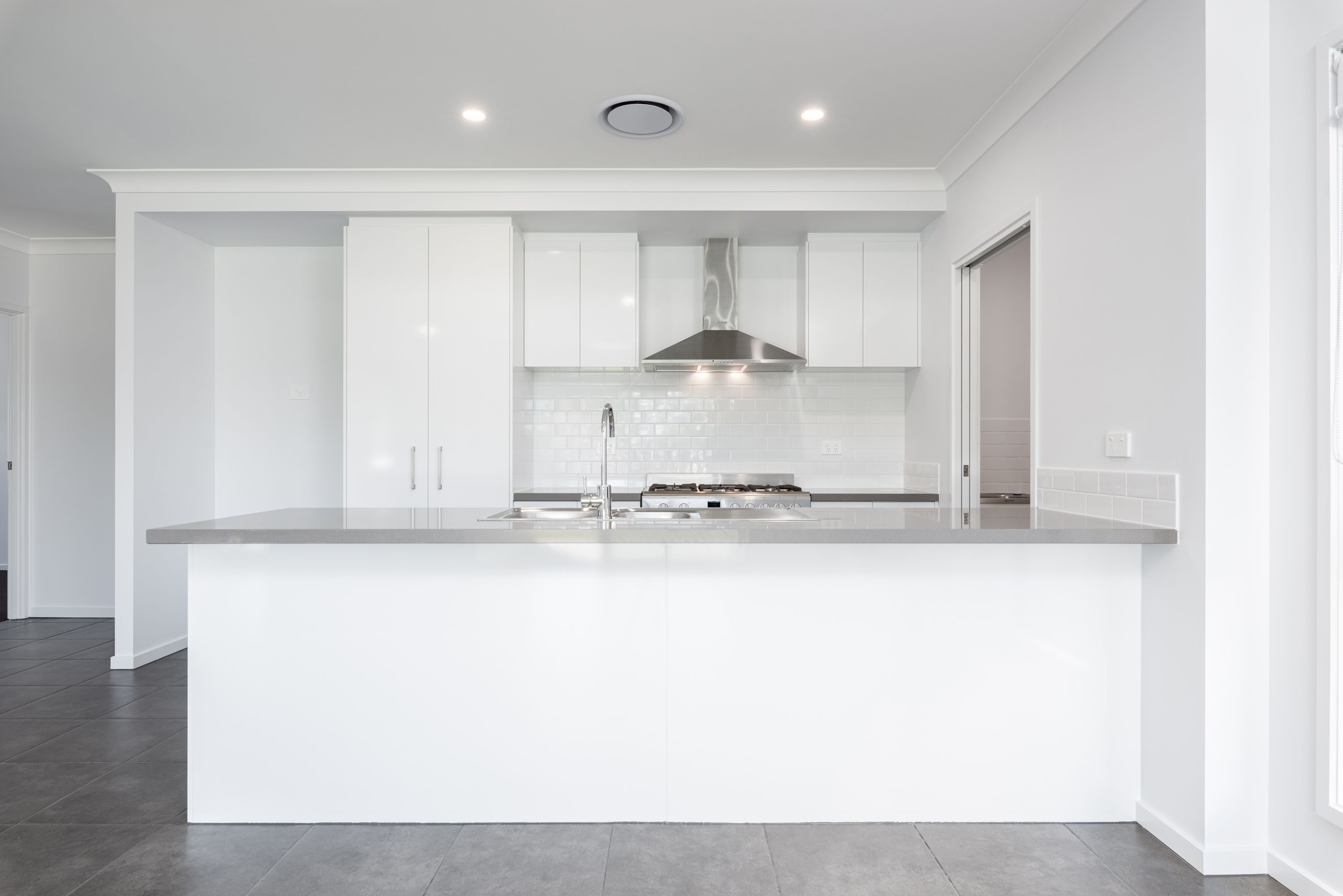 7 Carisbrooke Street — photo 3 of 13