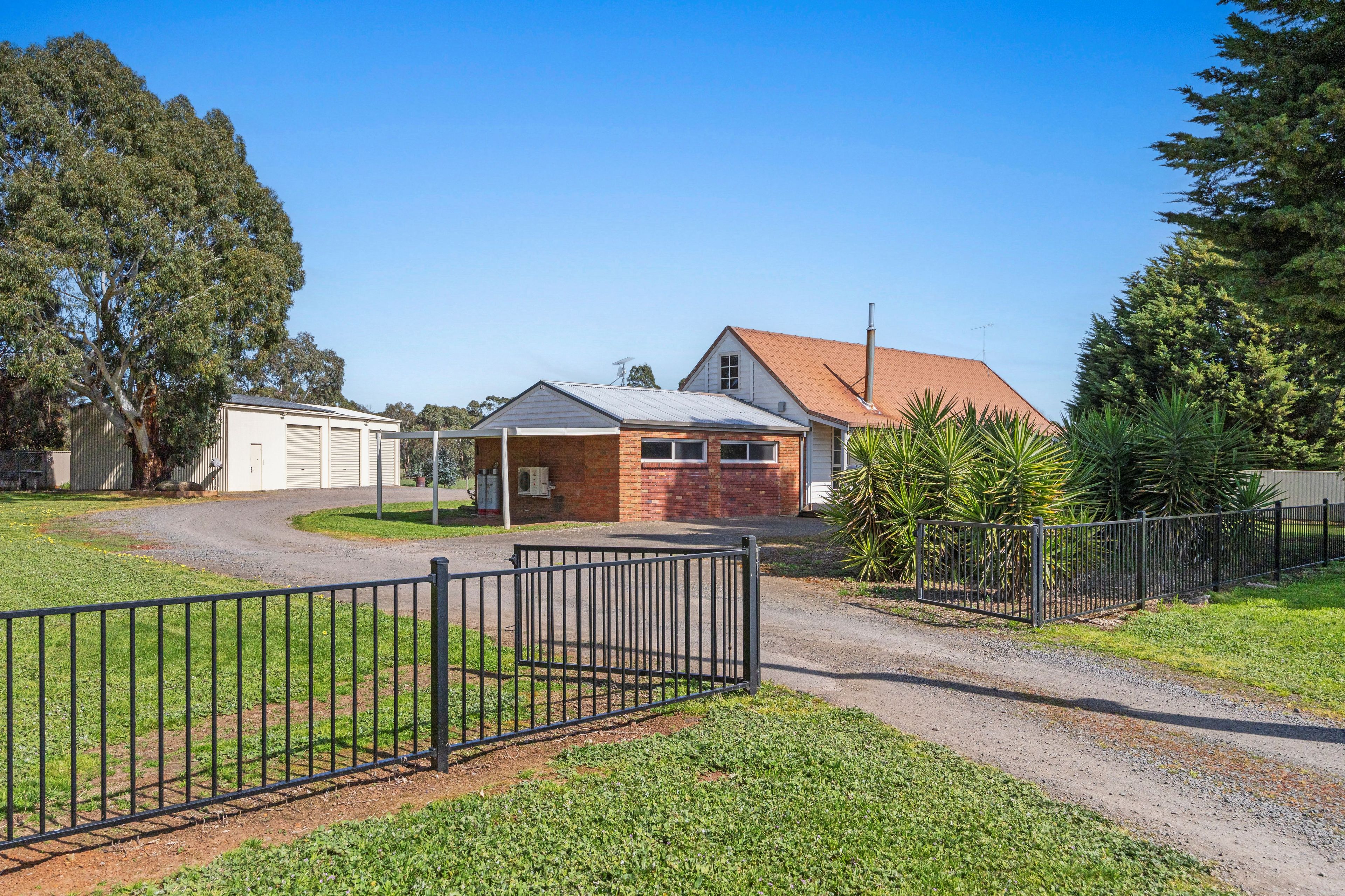 3 Nelson Street — photo from Ray White Ballarat