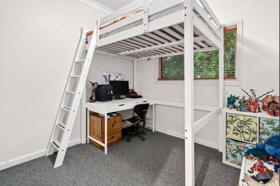 10 Wombat Place — photo 13 of 26