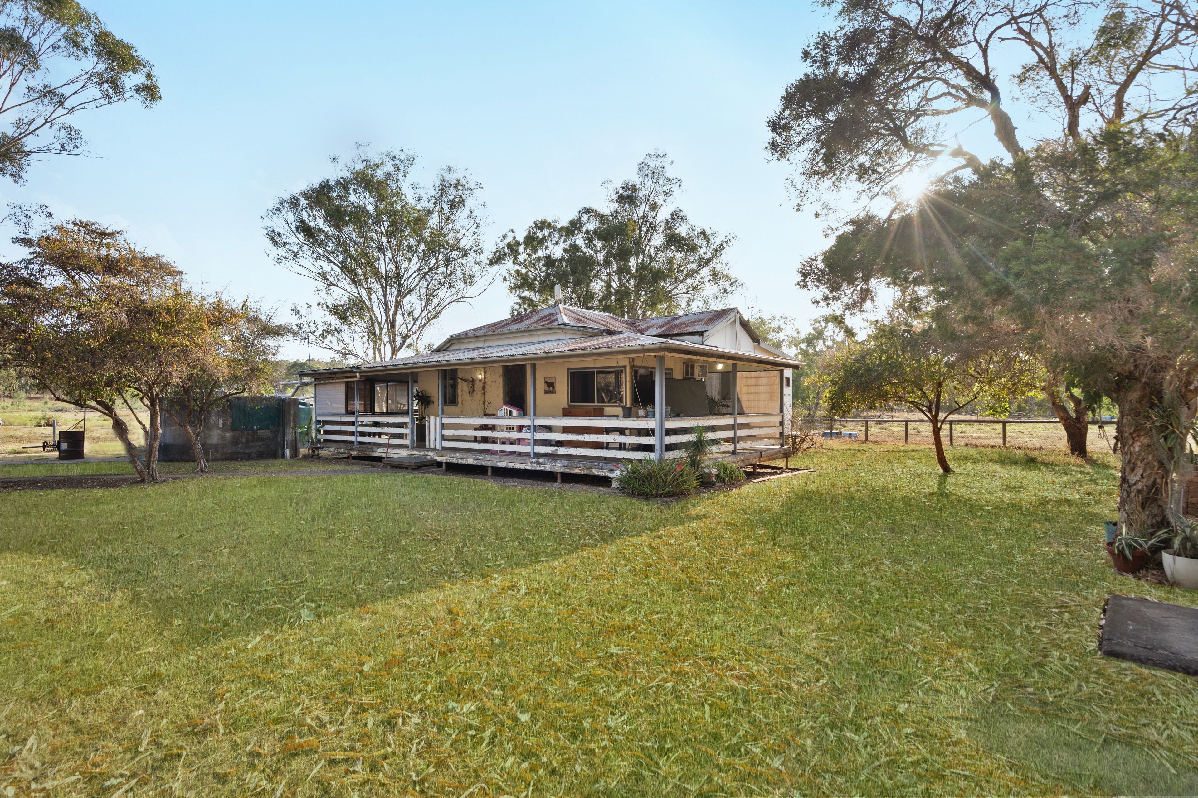 36 Beames Drive, Laidley South, QLD 4341