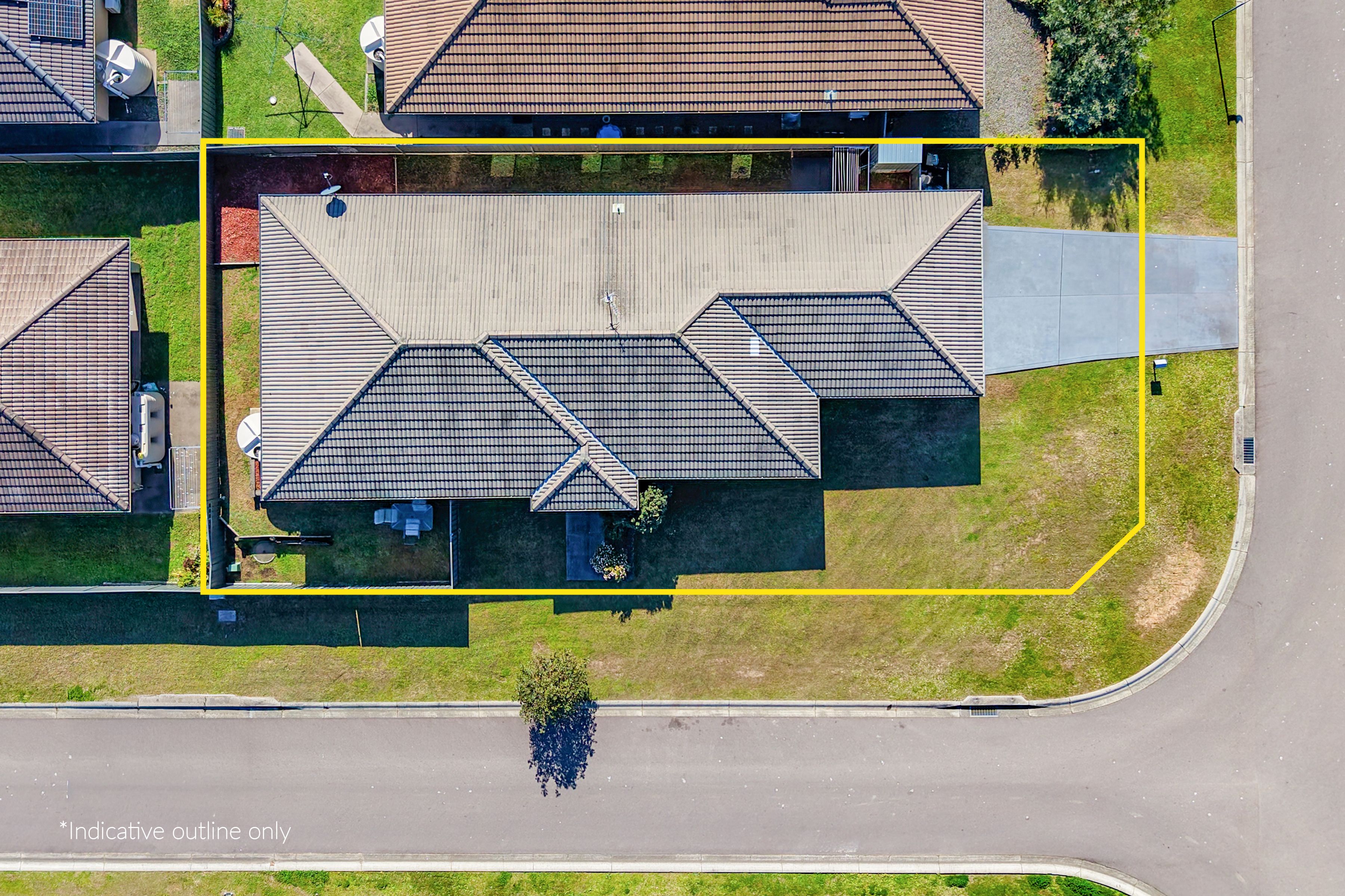 44 Taminga Road — photo 3 of 16