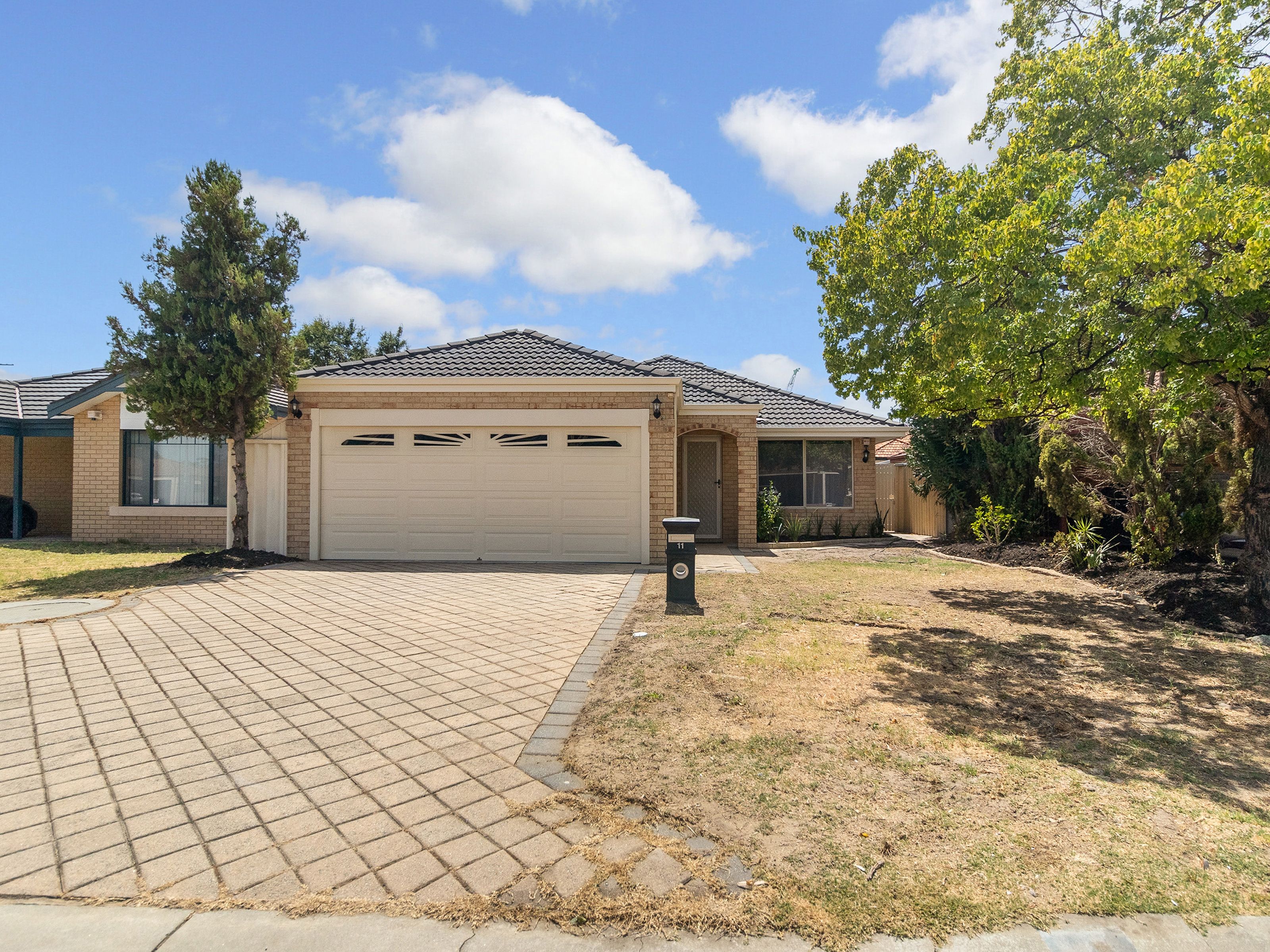 11 Holton Way, Cannington, WA 6107 Sold House Ray White Cannington