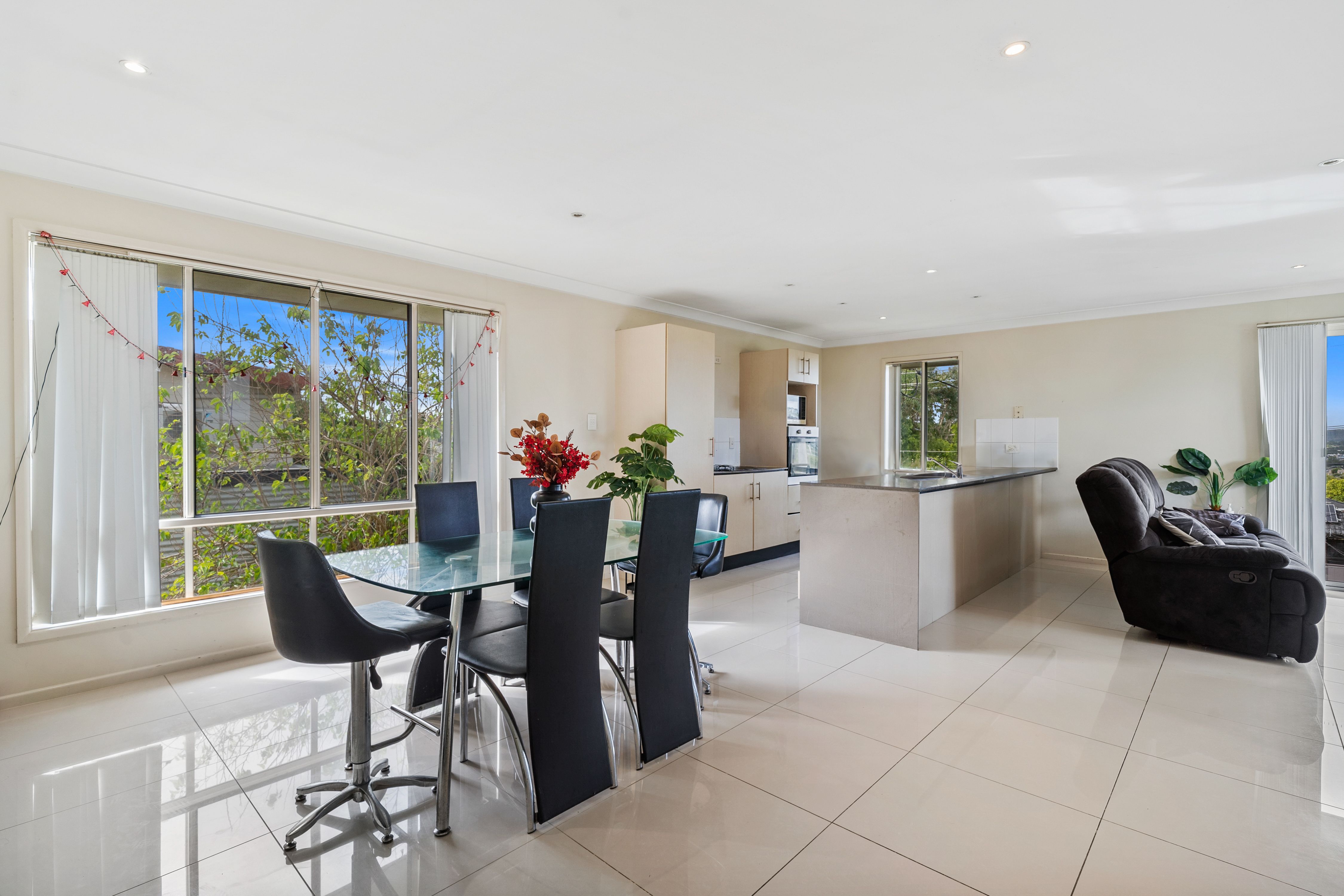 2 Eyre Street, Woodridge, QLD 4114