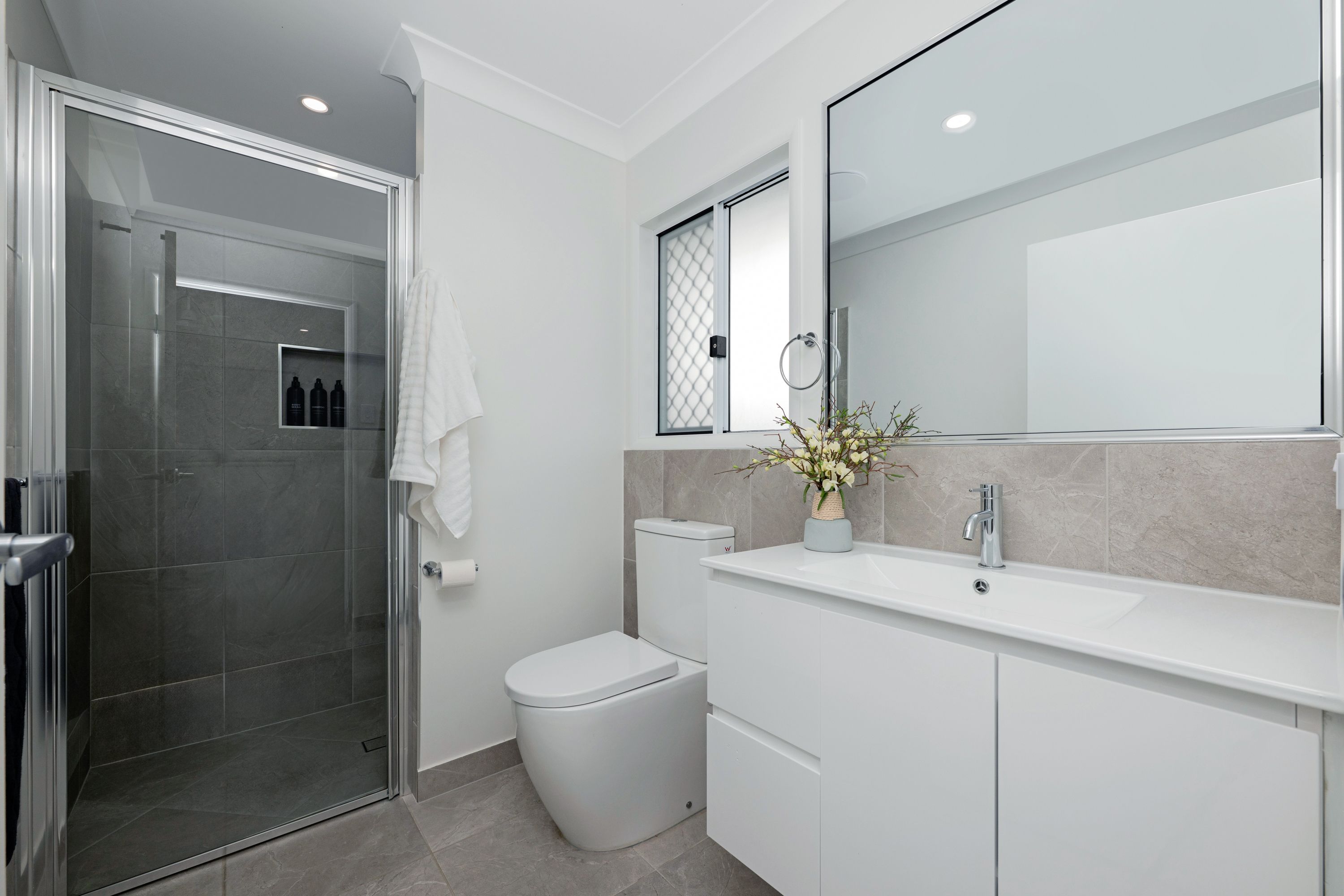 35 Liriope Crescent — photo 7 of 20