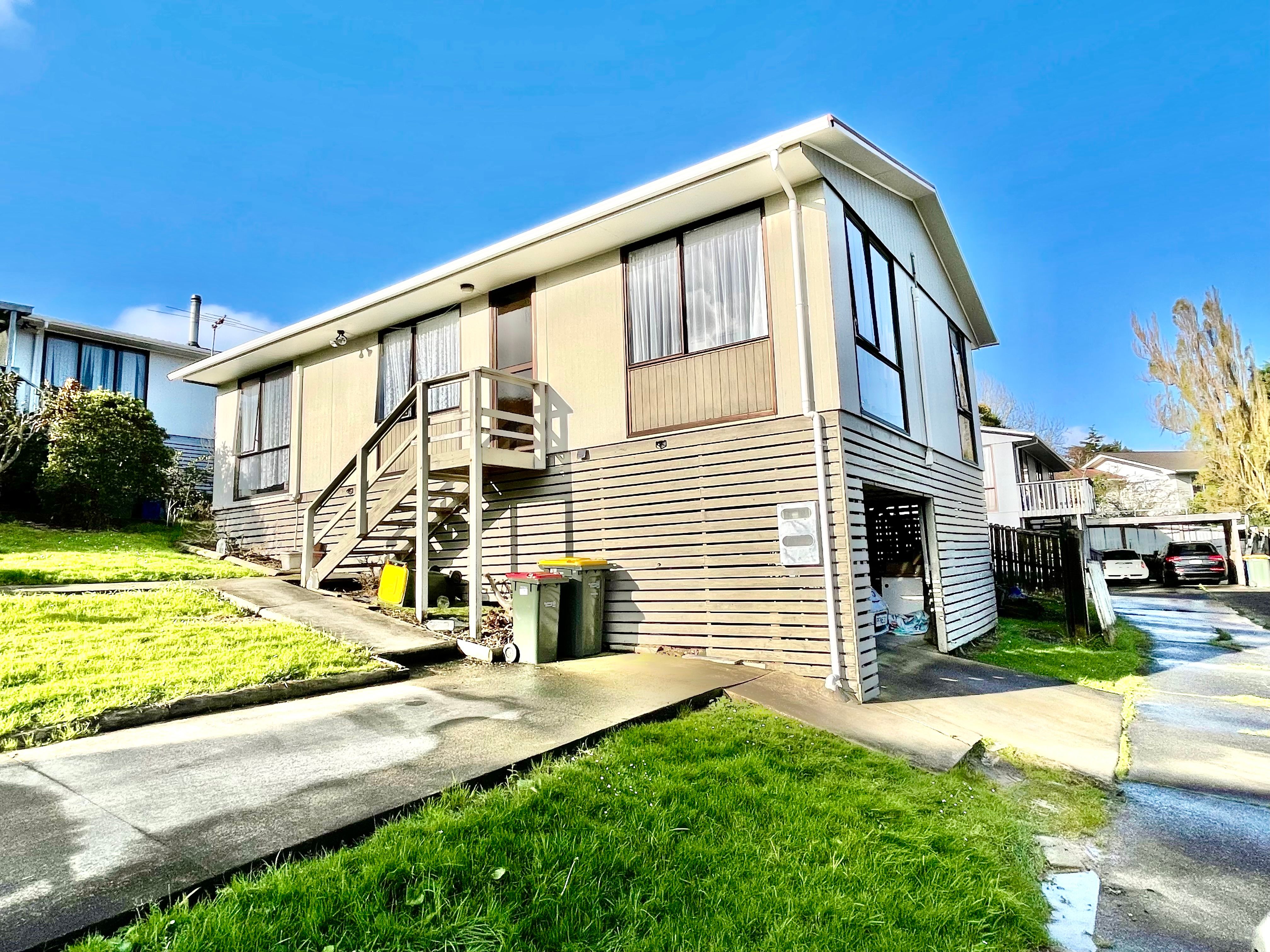 19 Sarajevo Place, Massey, Waitakere City