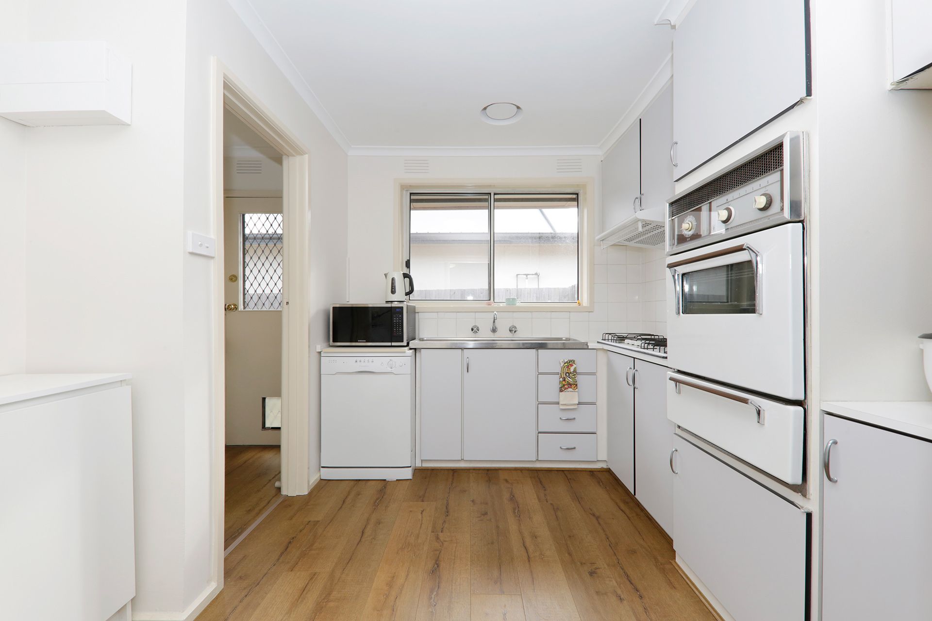 2/94-96 Cavanagh Street, Cheltenham, VIC 3192