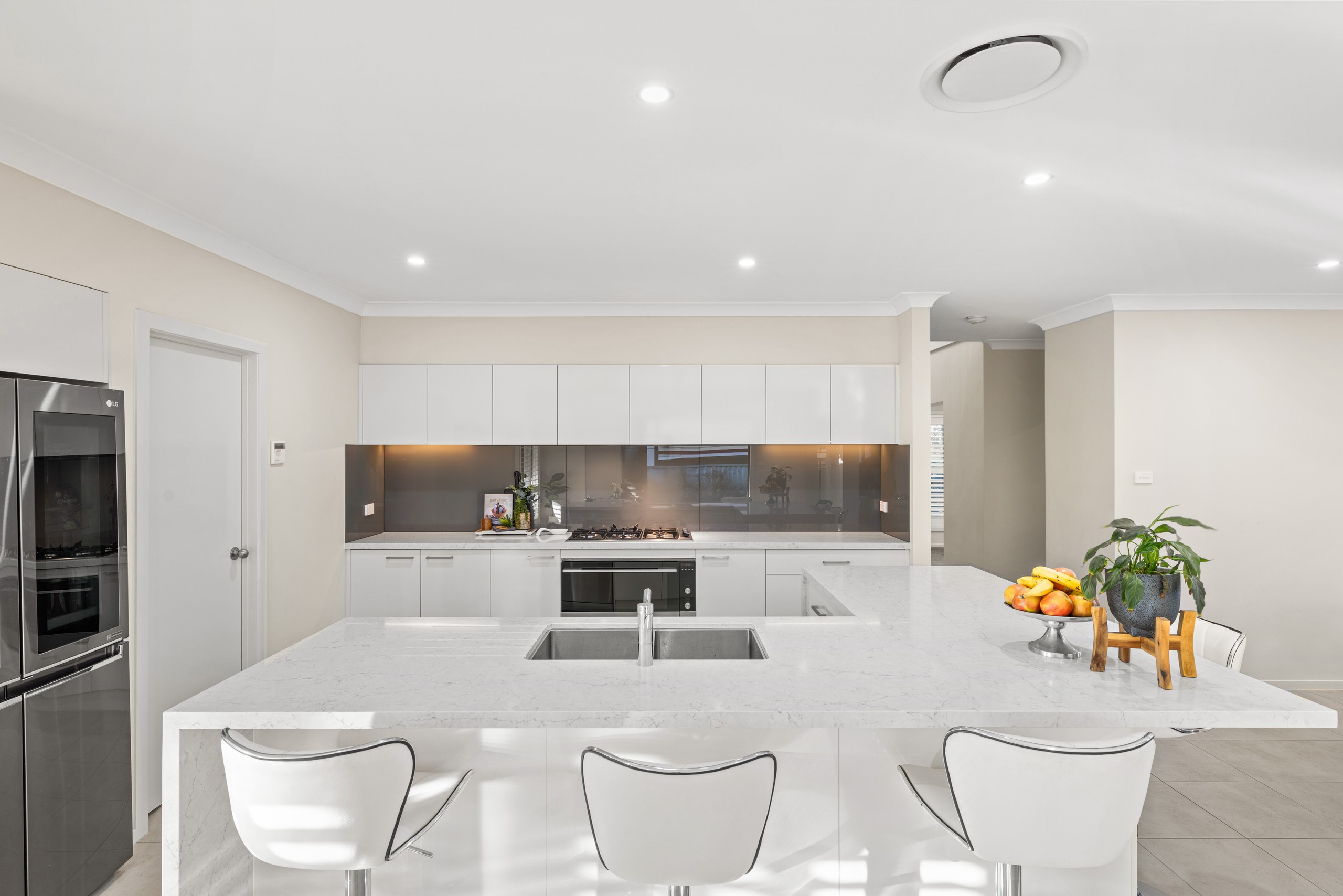 2 Dwyer Crescent, Seven Hills, NSW 2147