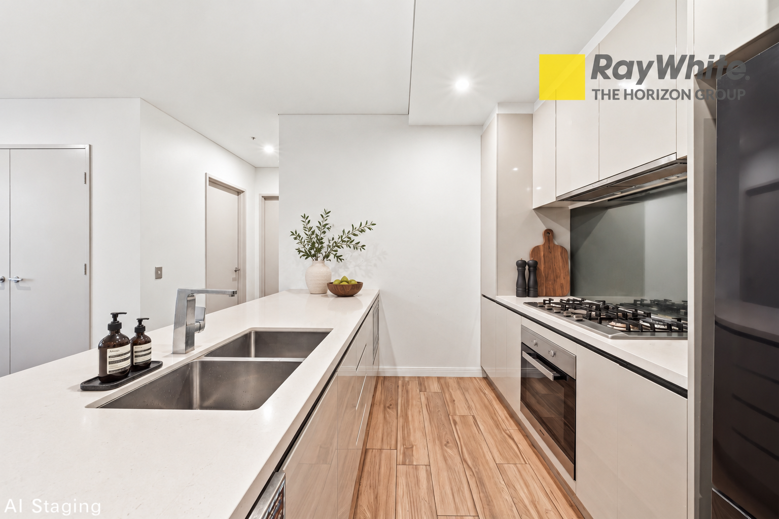 522/8 Galloway Street — photo 5 of 24