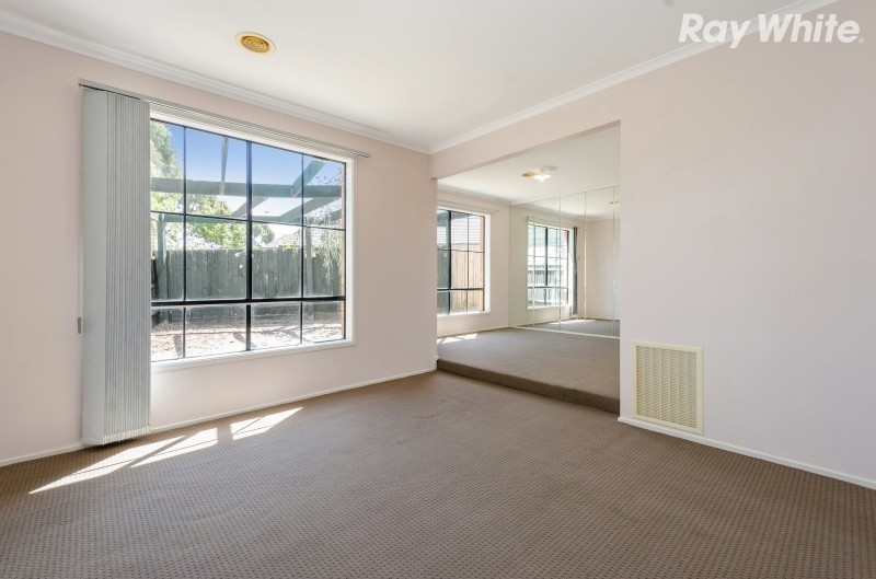96 Kellbourne Drive, Rowville, VIC 3178