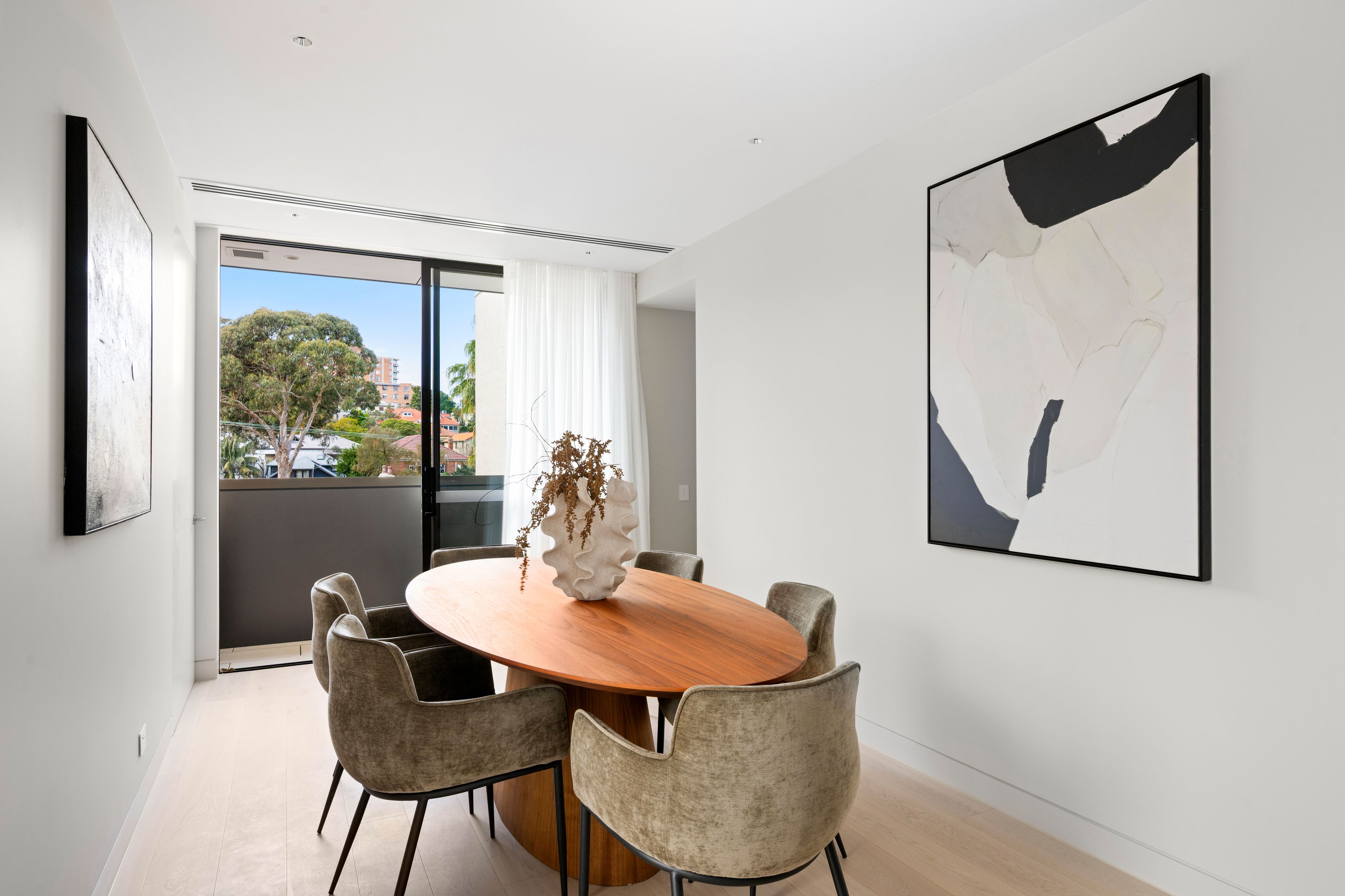 102/76 Ben Boyd Road — photo 5 of 18