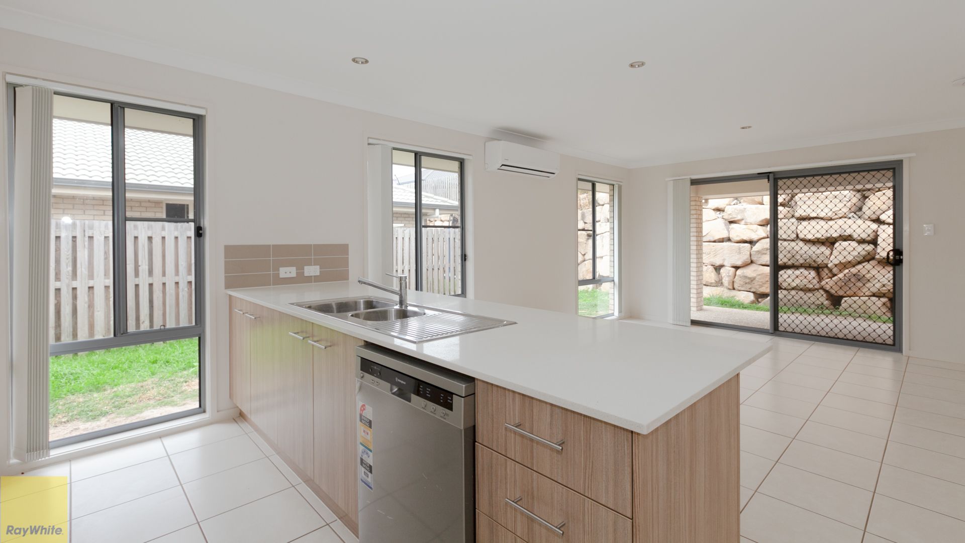 28 Vista Crescent, Pimpama, QLD 4209