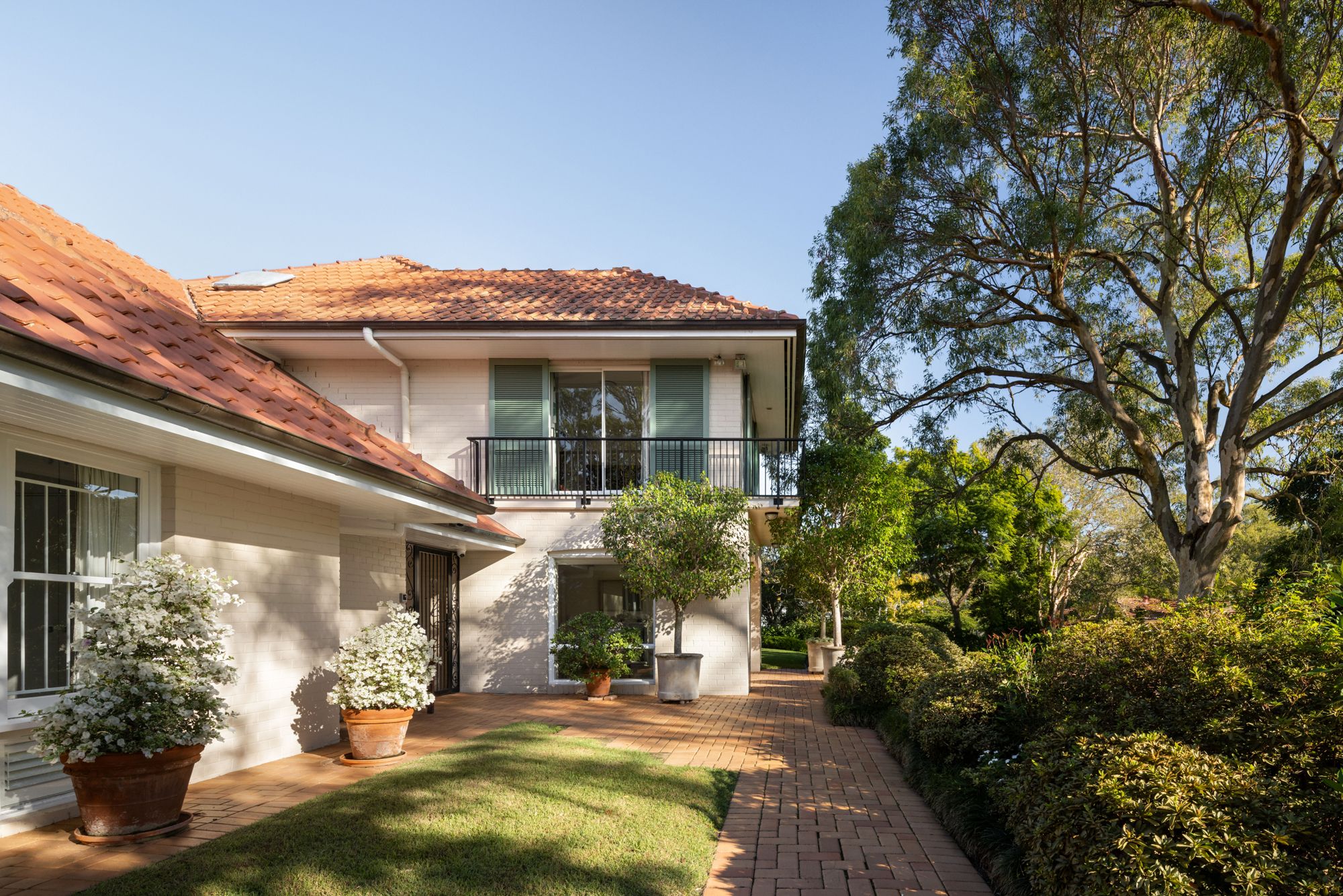 383 INDOOROOPILLY Road, Indooroopilly, QLD 4068