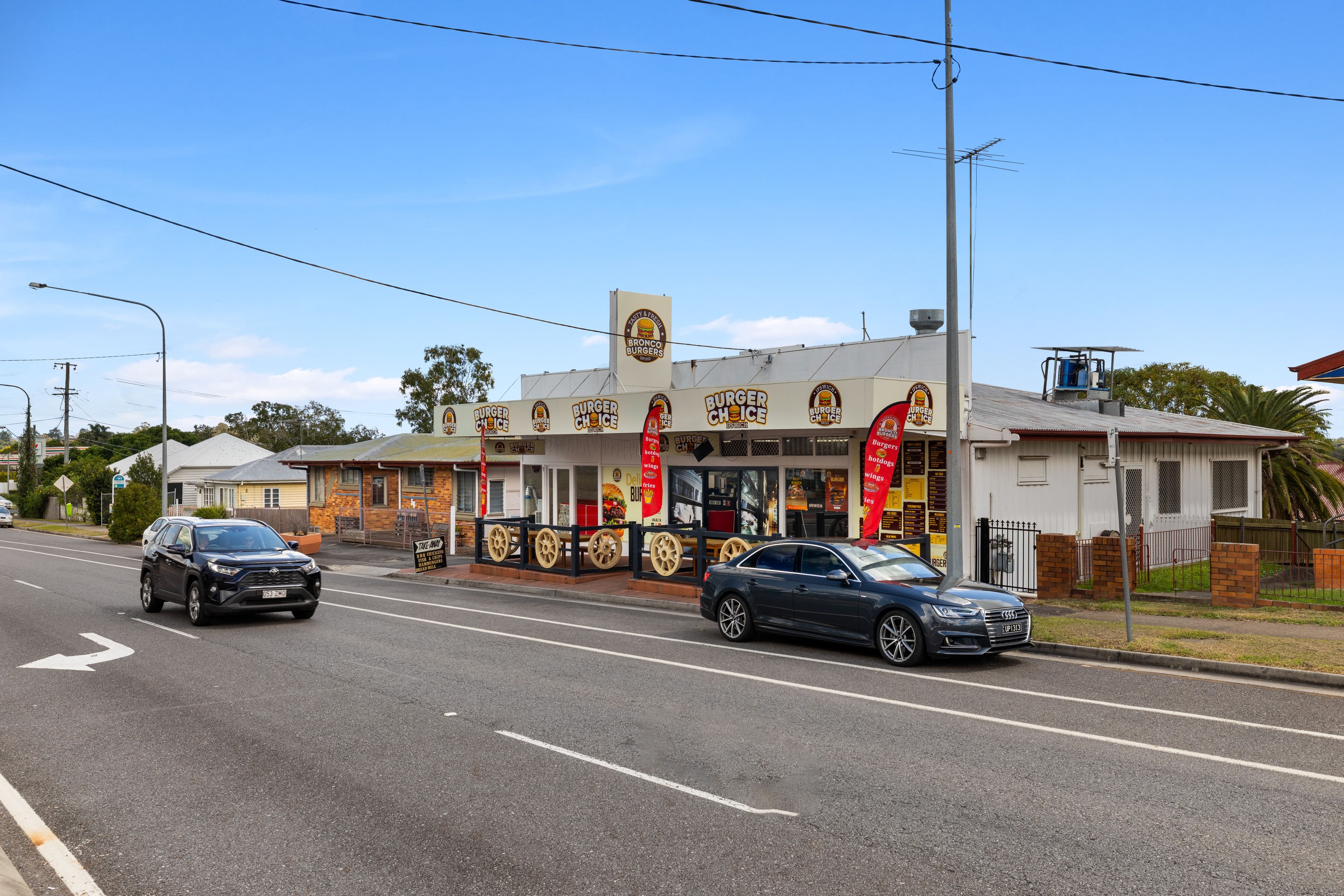 Bronco Burgers, 60 Downs Street, North Ipswich, QLD 4305
