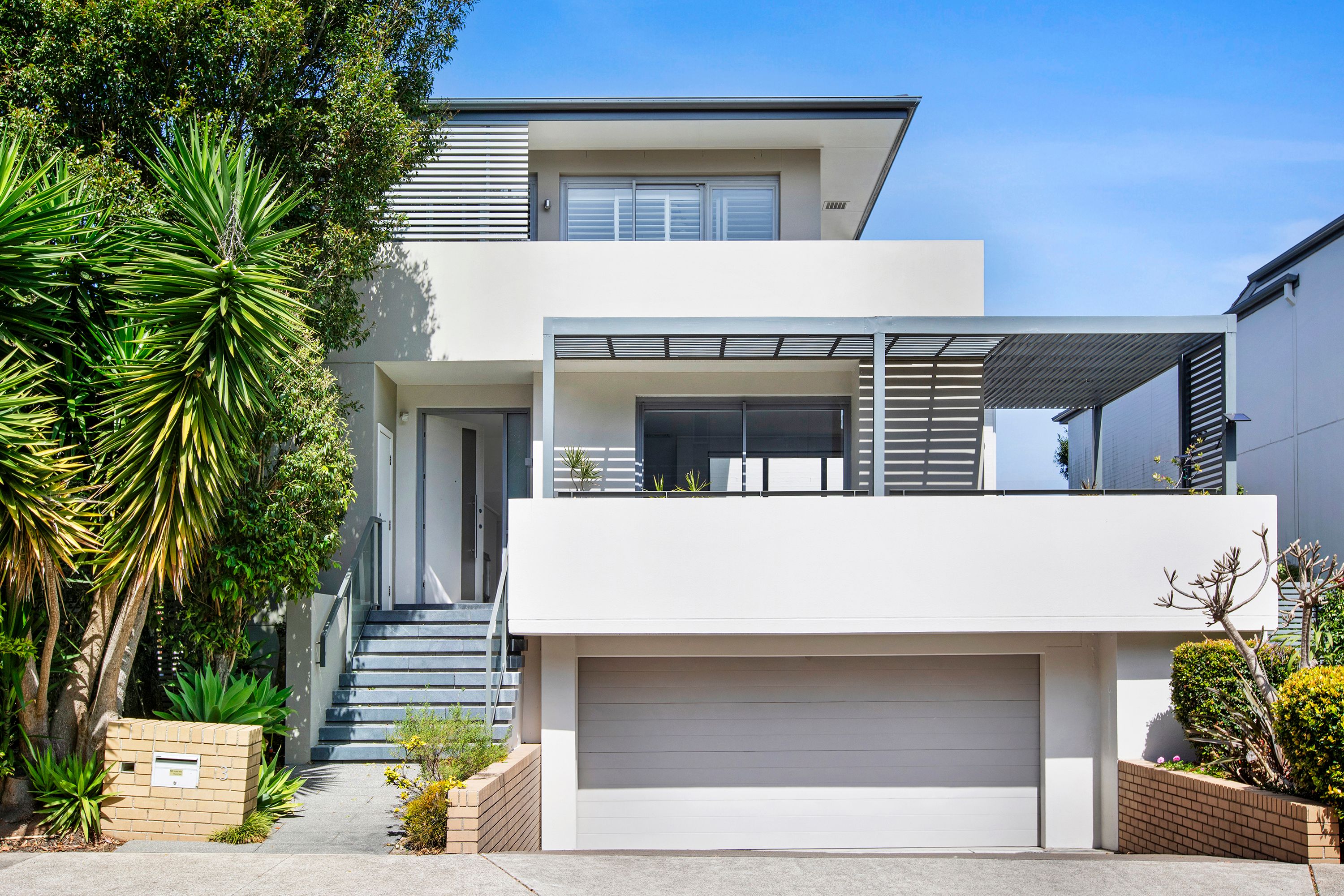 3 Gumura Street — photo from Ray White Park Coast East
