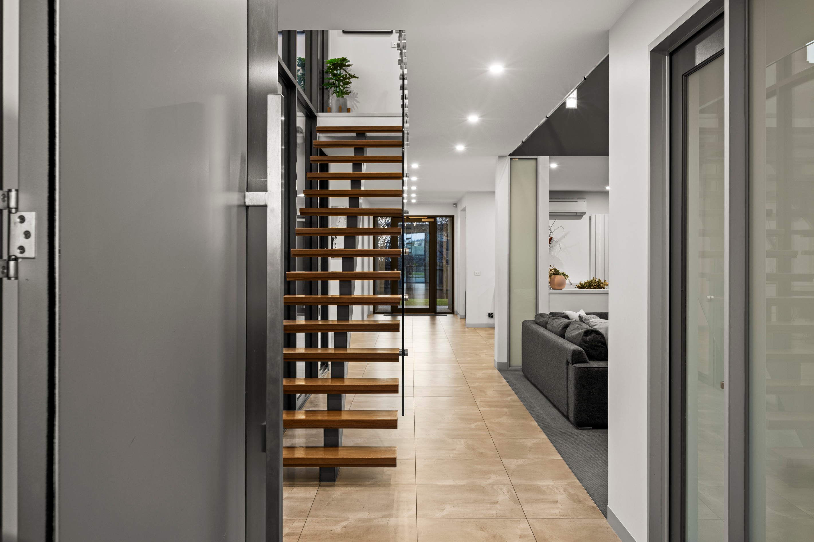 9 Karrakatta Grove, Highton, VIC 3216