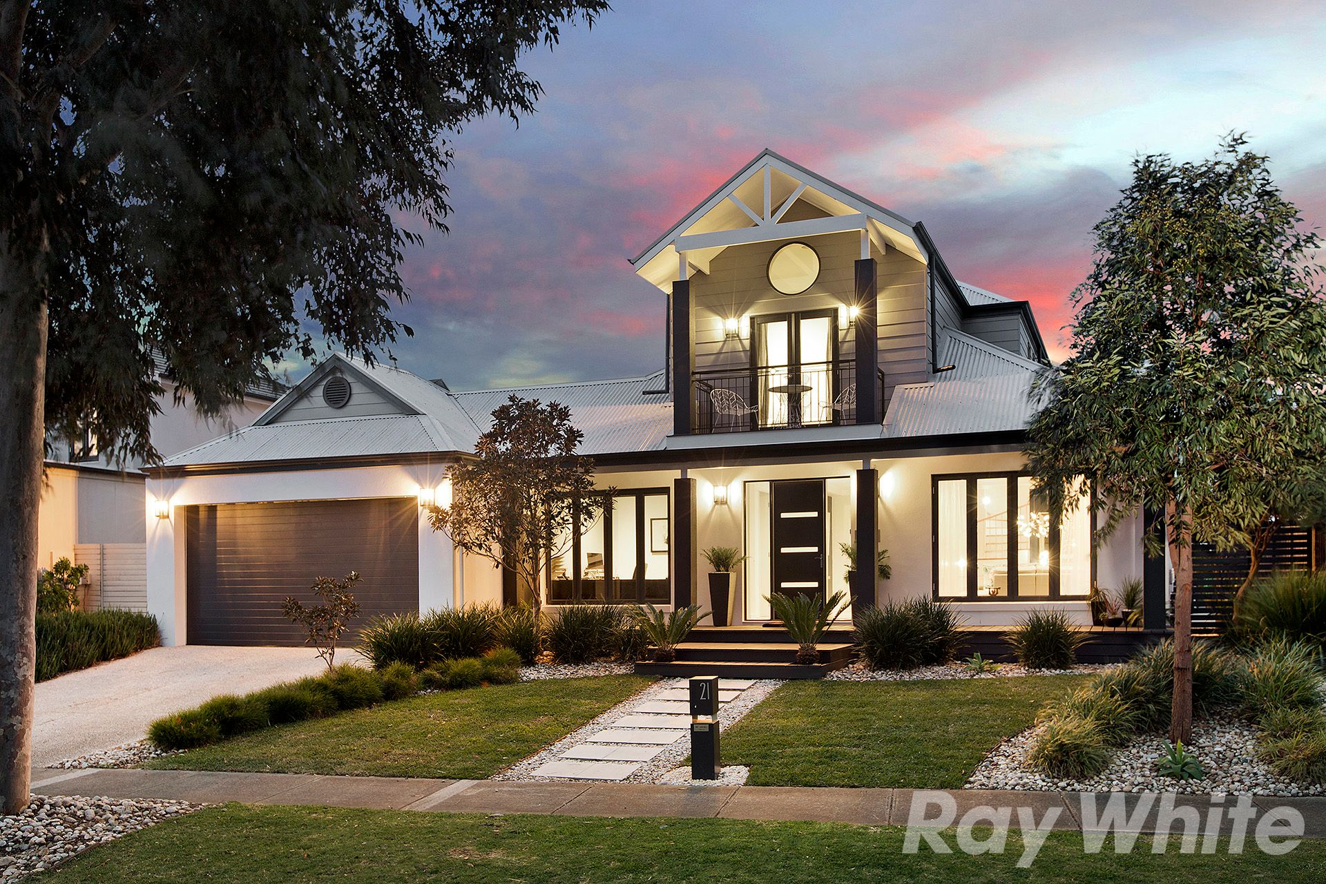 21 Island Point Avenue, Waterways, VIC 3195