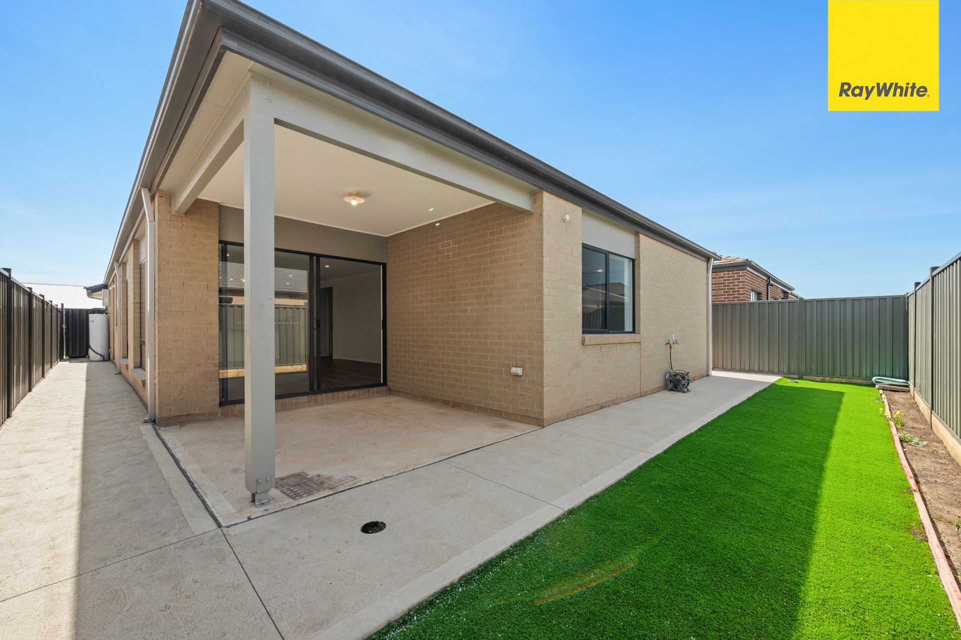 4 Trookfield Street — photo 12 of 17
