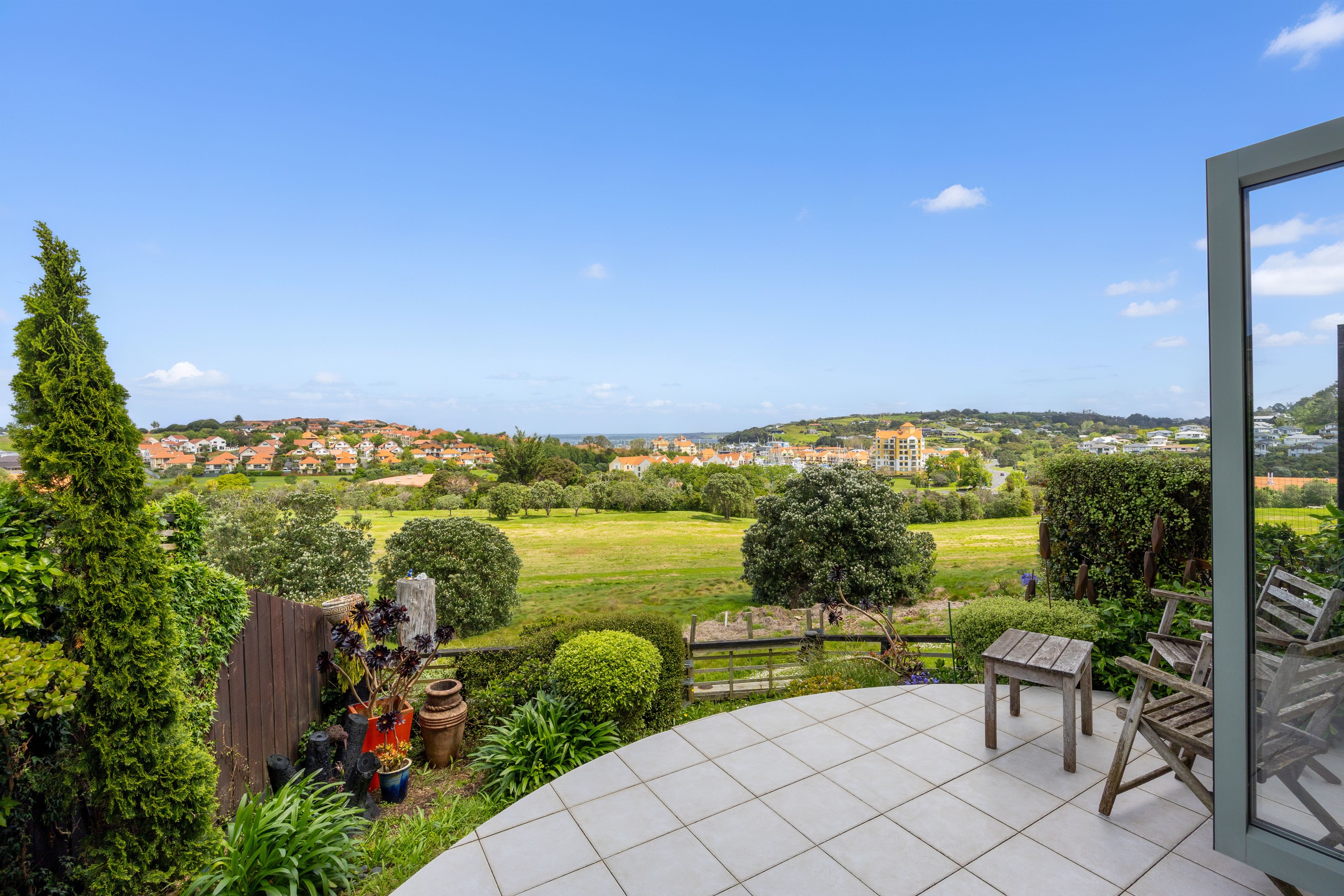 280 Alec Craig Way, Gulf Harbour, Rodney