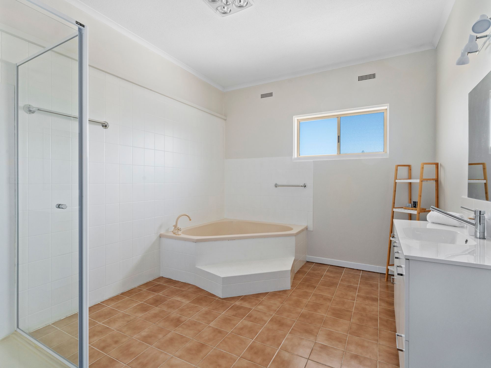 6 Thomas Street, Myrtleford, VIC 3737 House for Sale Ray White