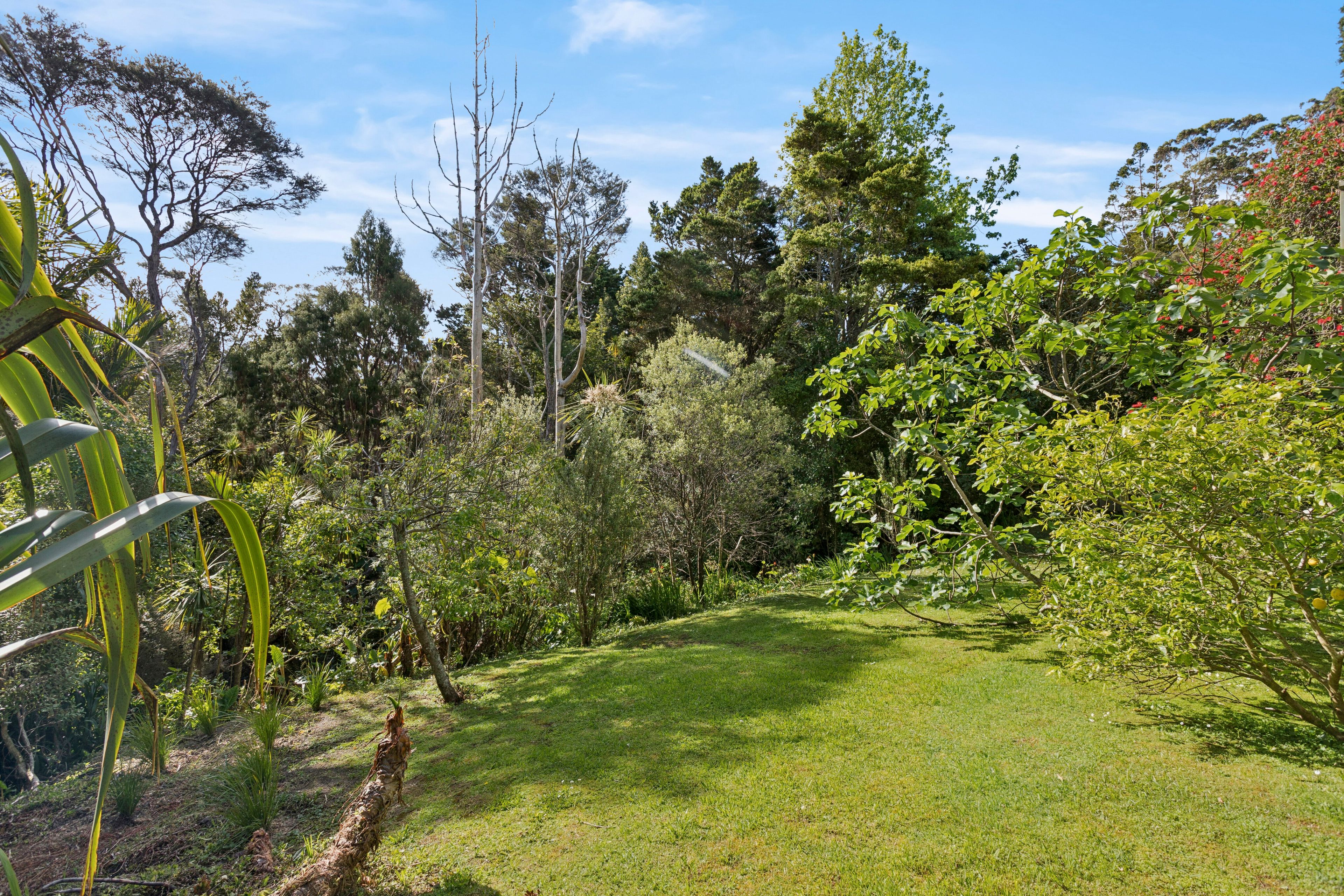 59 Kauri Point Road, Laingholm, Waitakere City