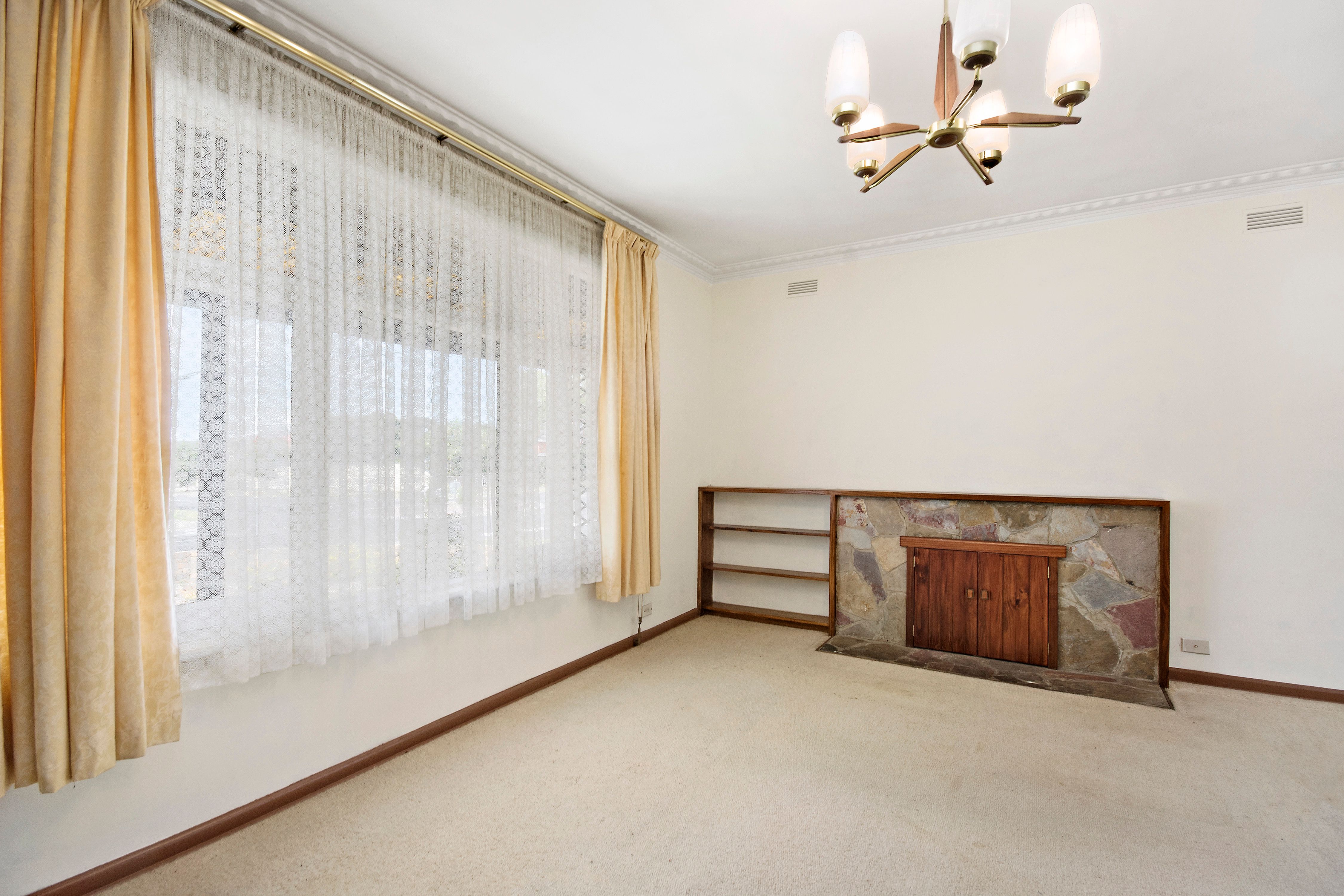 11 Melaleuca Drive, Clarinda, VIC 3169