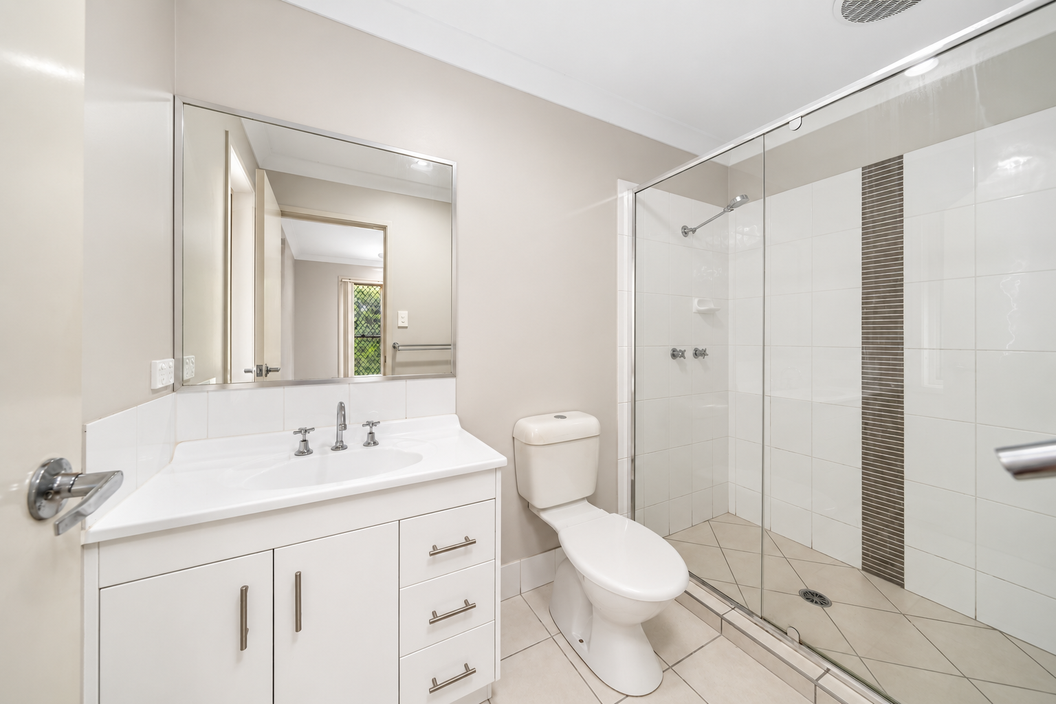 44 Mackintosh Drive — photo 12 of 20