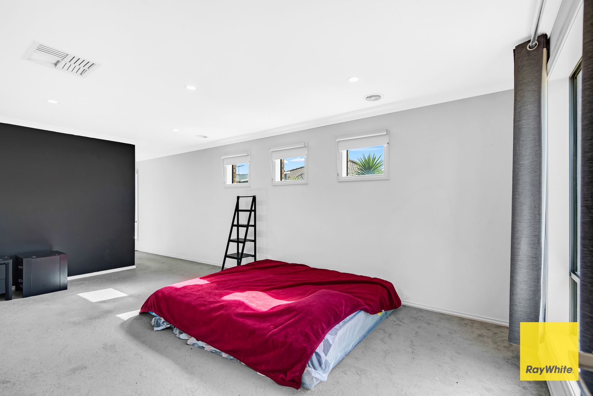 4 Jourama Road, Truganina, VIC 3029