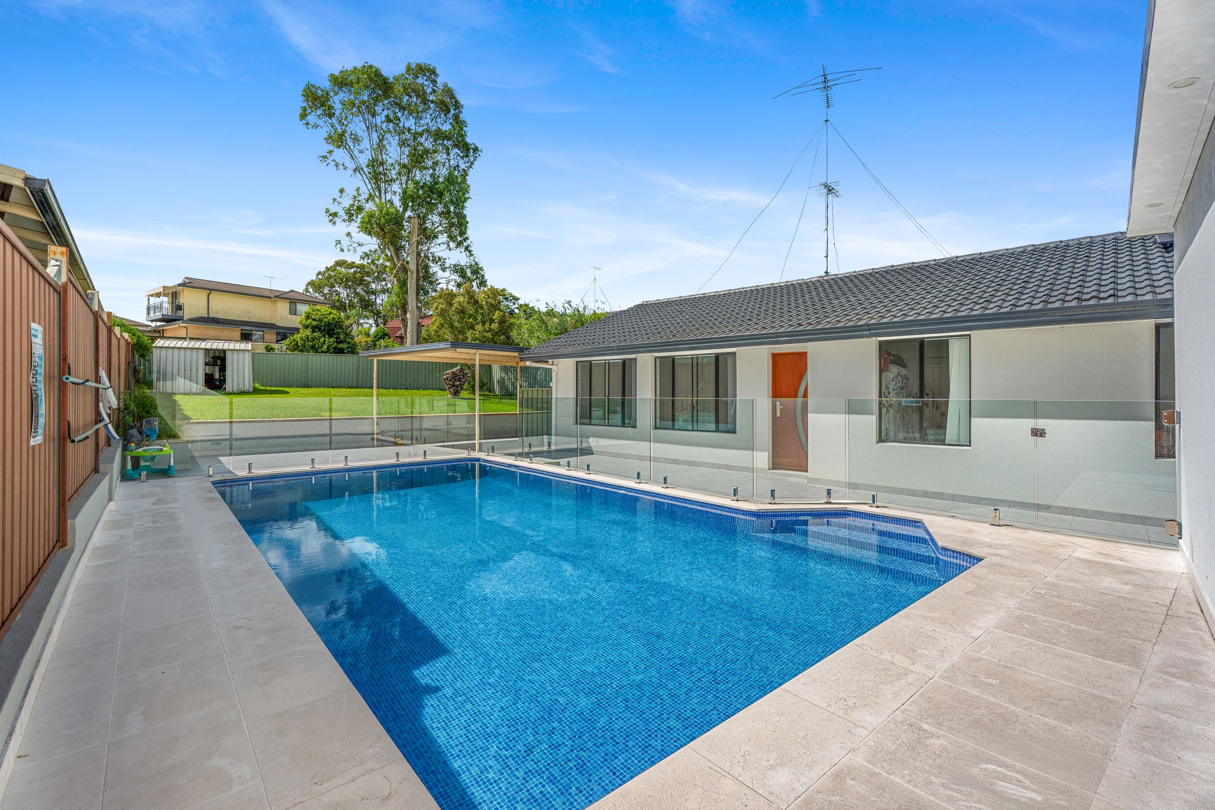 24 Explorers Way, St Clair, NSW