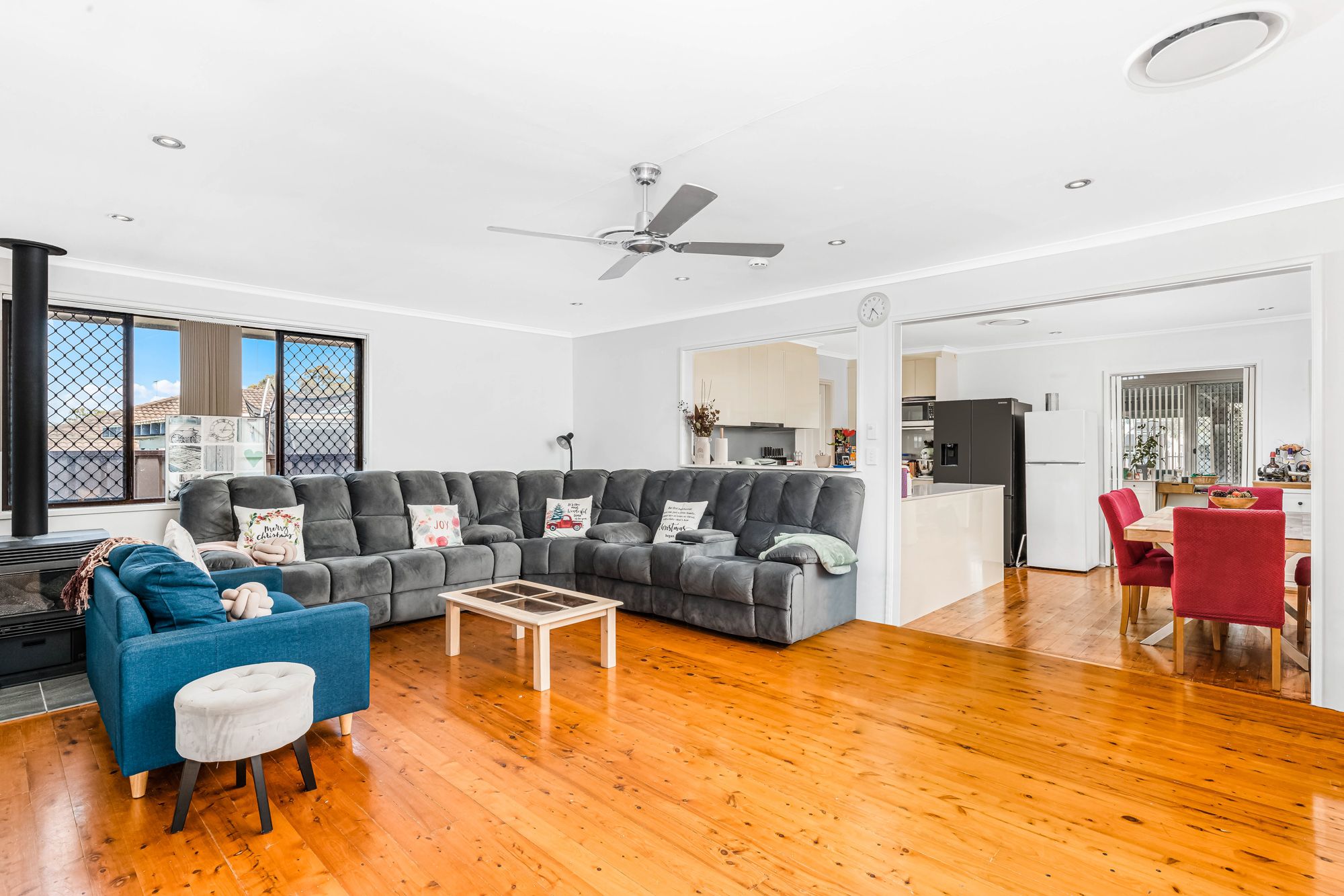 27 Harrow Road, Cambridge Park, NSW 2747