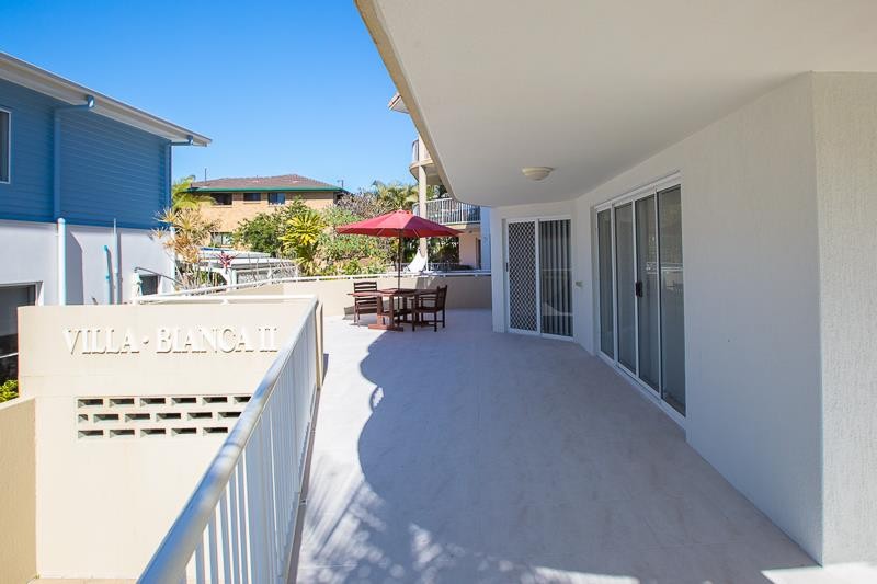 1/24 Peerless Avenue, Mermaid Beach, QLD 4218