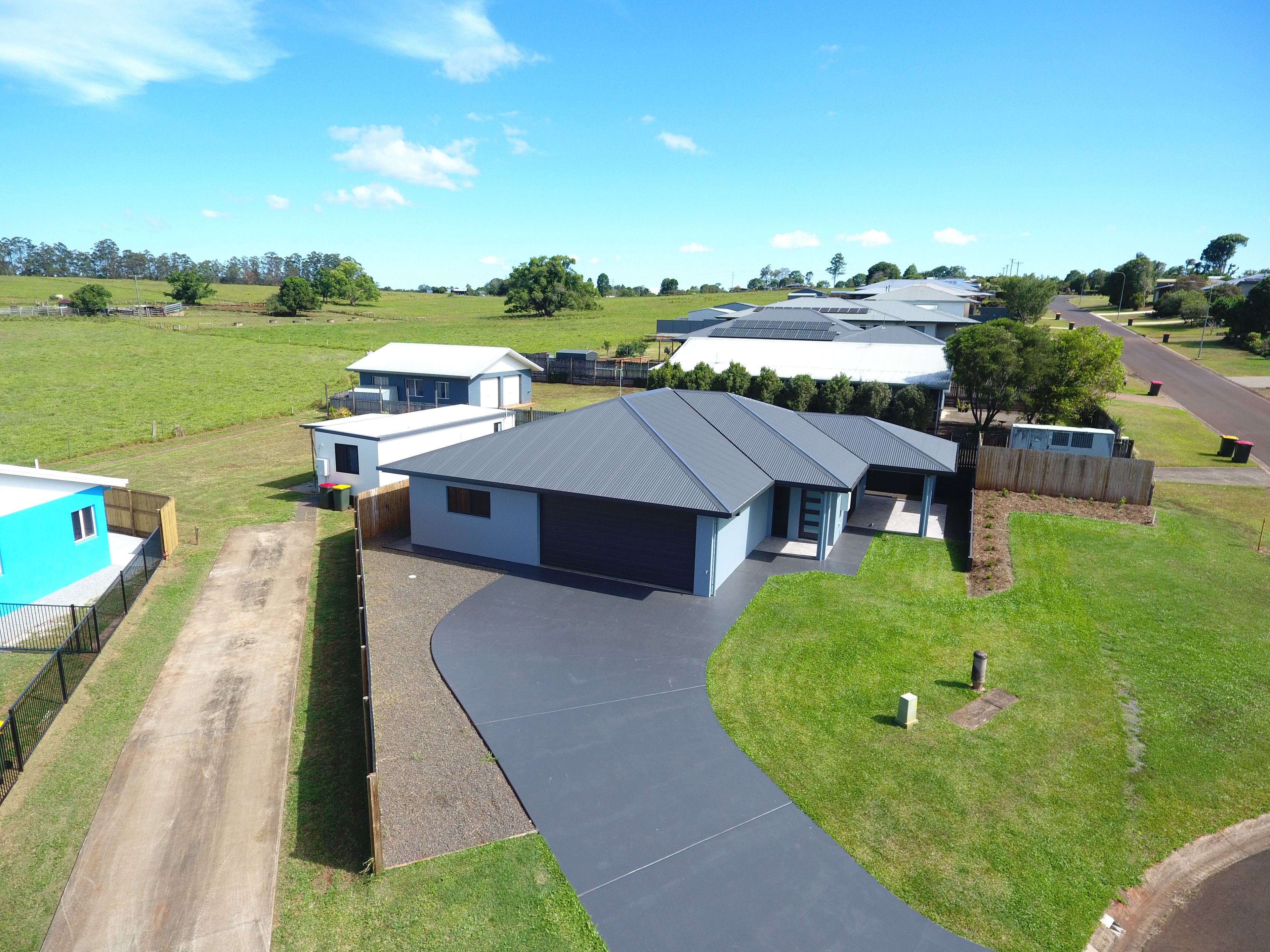 42 Bernard Street, Malanda, QLD 4885