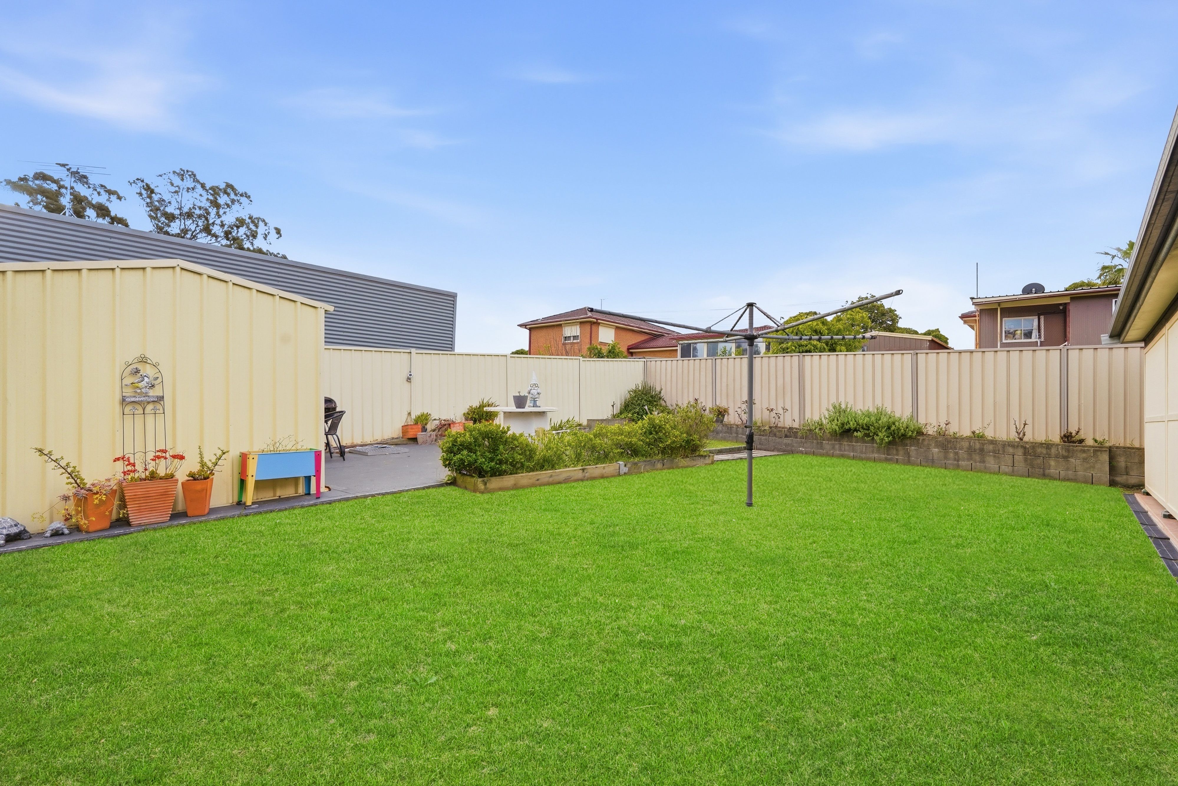 23 Glennie Street — photo 12 of 17