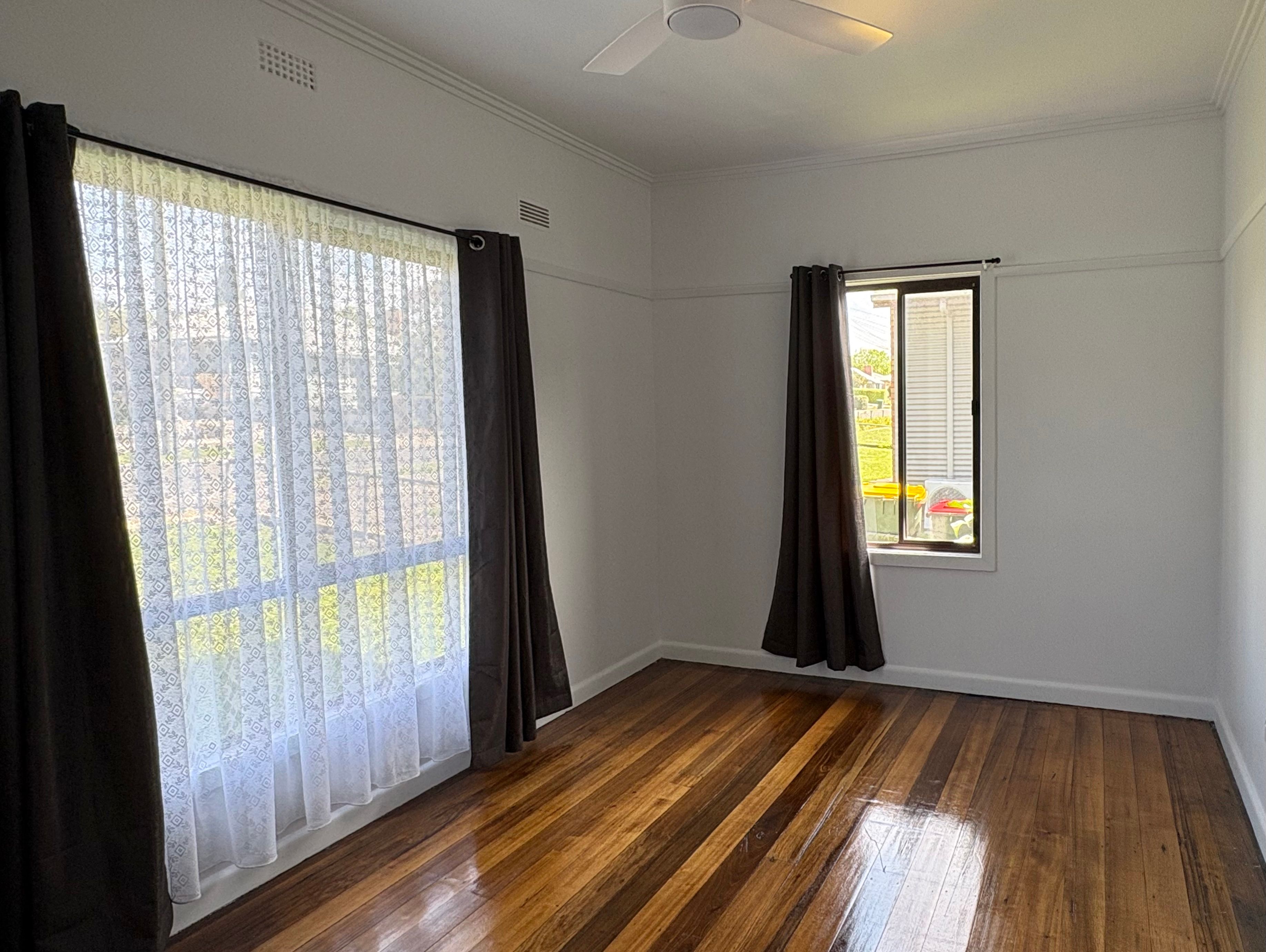 2 Russell Street — photo 3 of 9