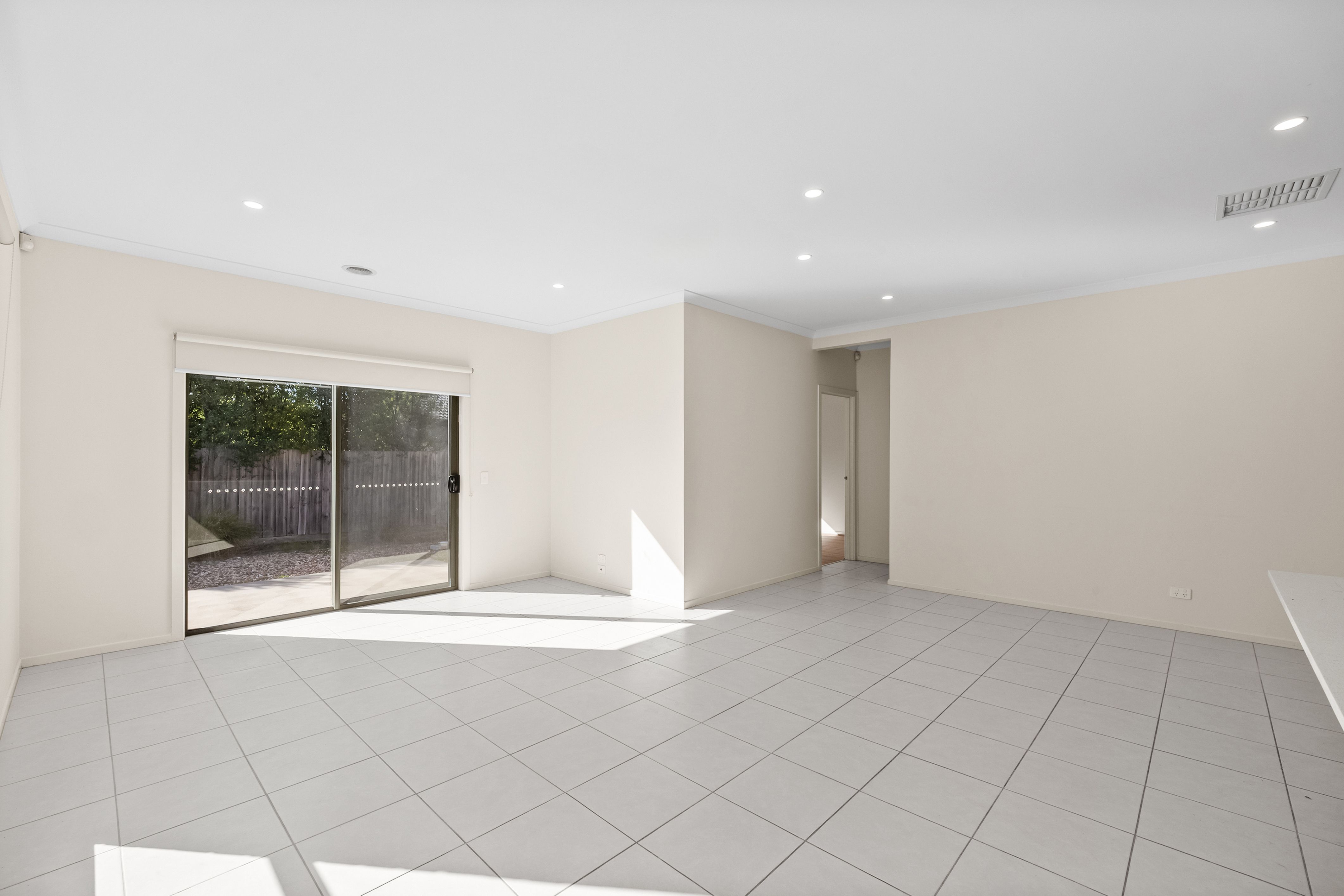 29 Leandon Avenue — photo 5 of 14