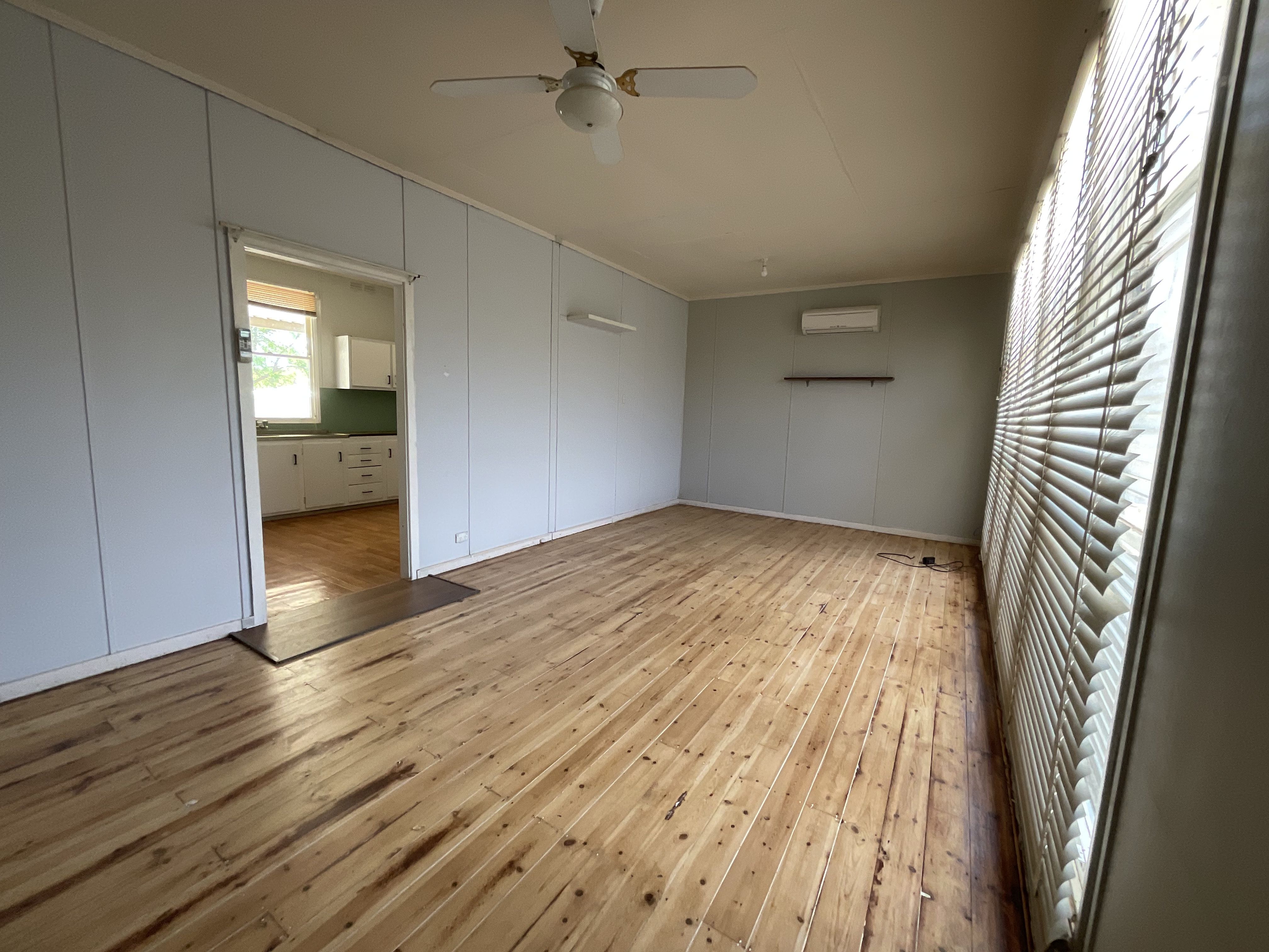 17 Baldock Road, Waikerie, SA 5330