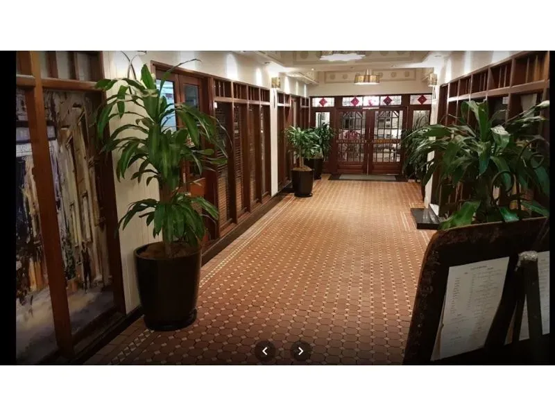167 Albert Street — photo 3 of 8