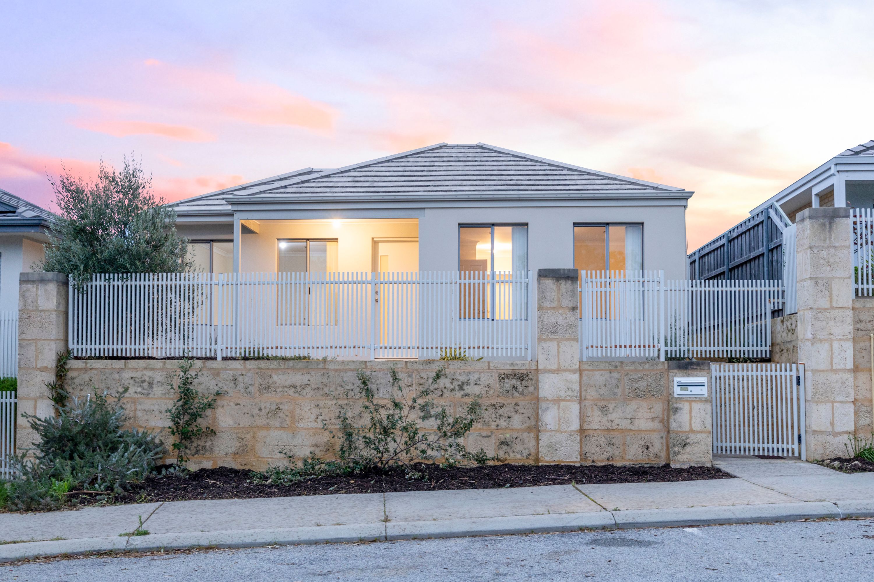 15 Seagrass Street, Yanchep WA 6035