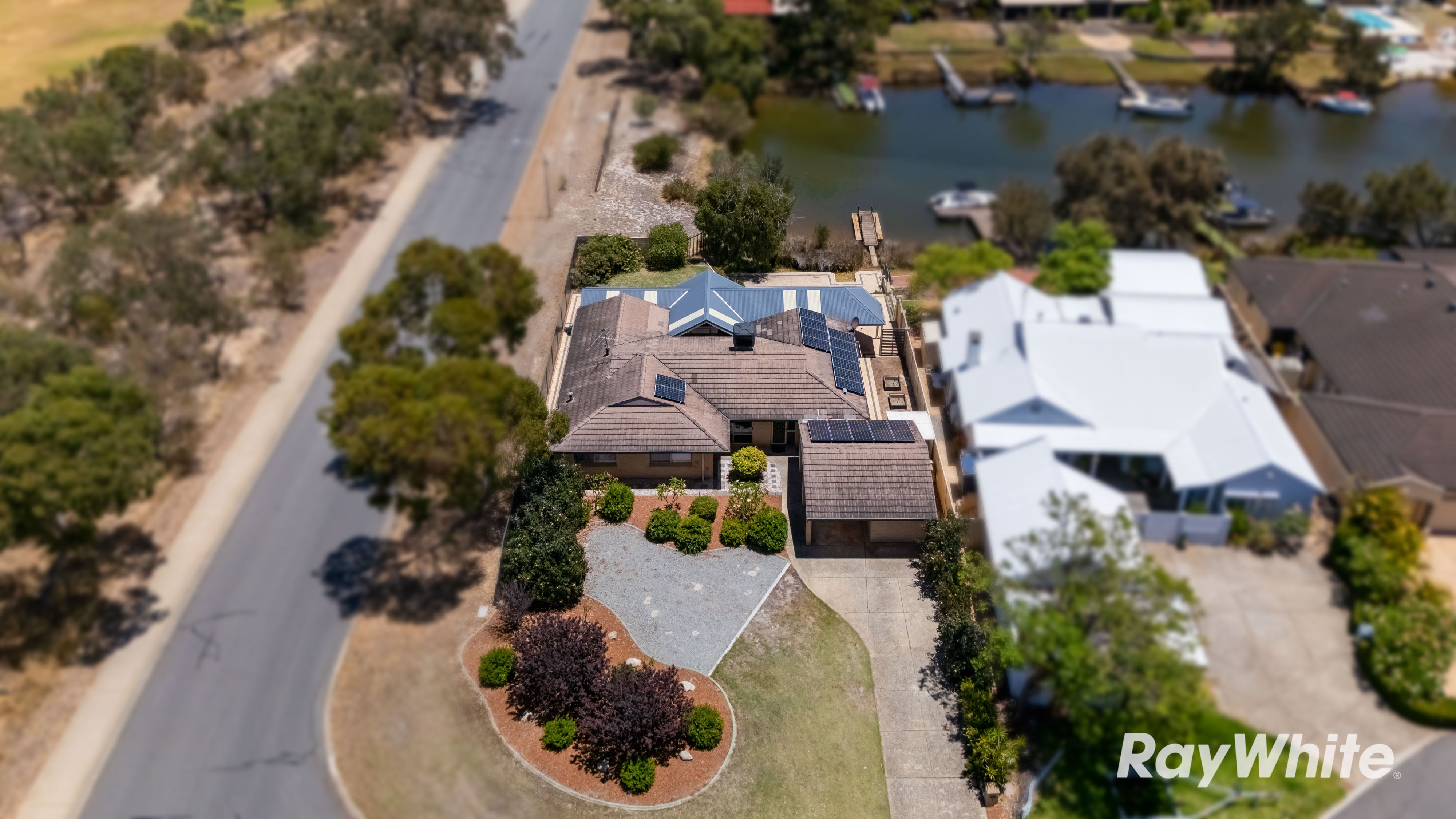 1 Park Way, South Yunderup WA 6208