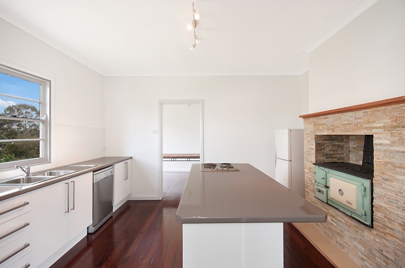 15 Moore Street, Dungog, NSW 2420